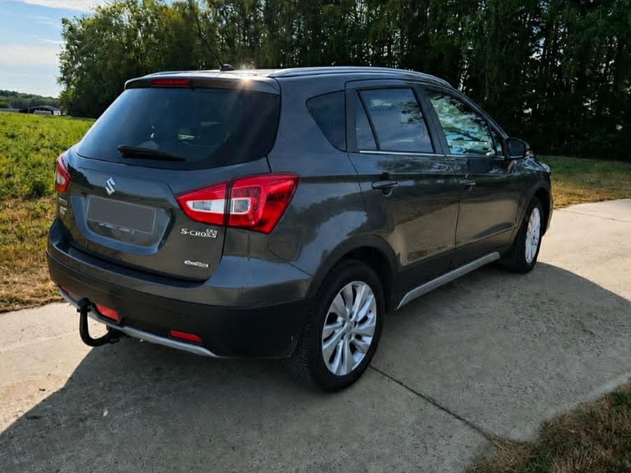 Suzuki SX4 S-Cross GL+ (2017) - Photo 4