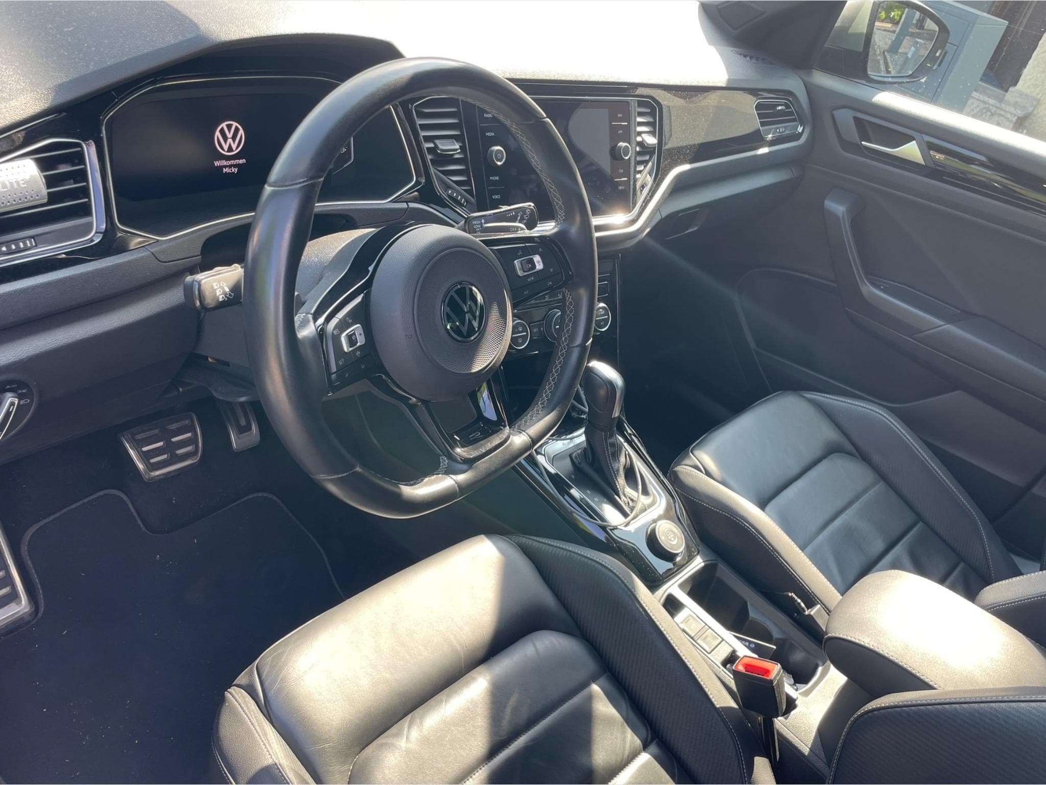 VW T-Roc R (2021) - Photo 3