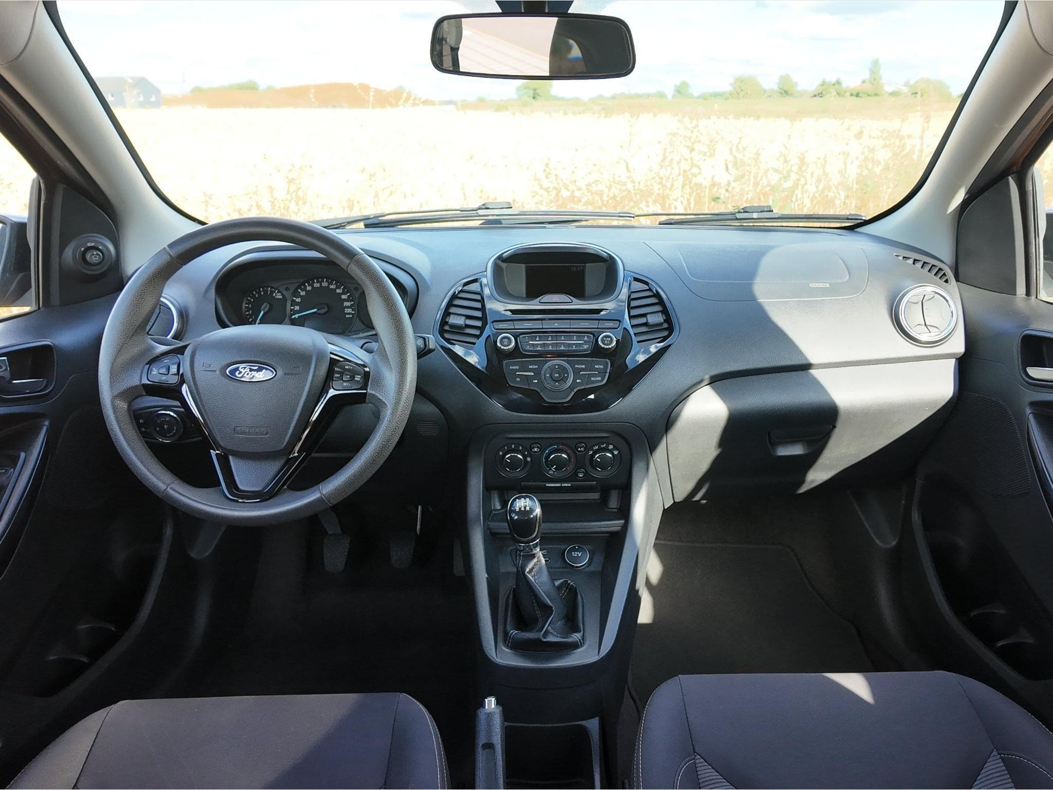 Ford Ka + (2018) - Foto 7