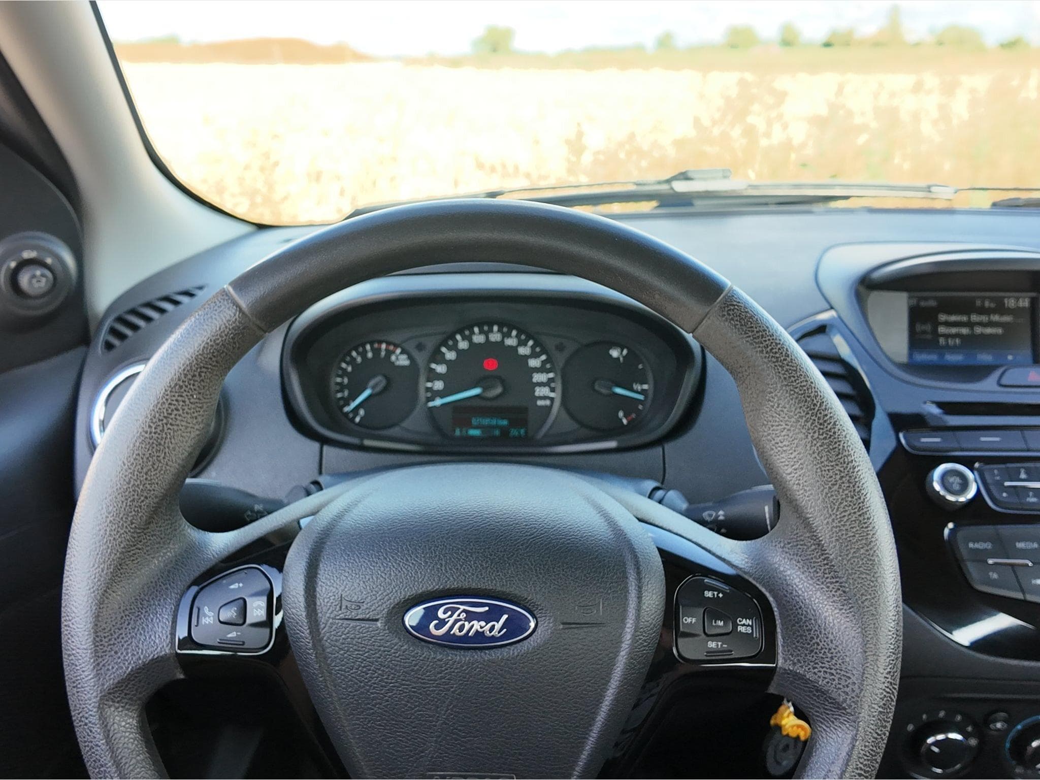 Ford Ka + (2018) - Foto 8