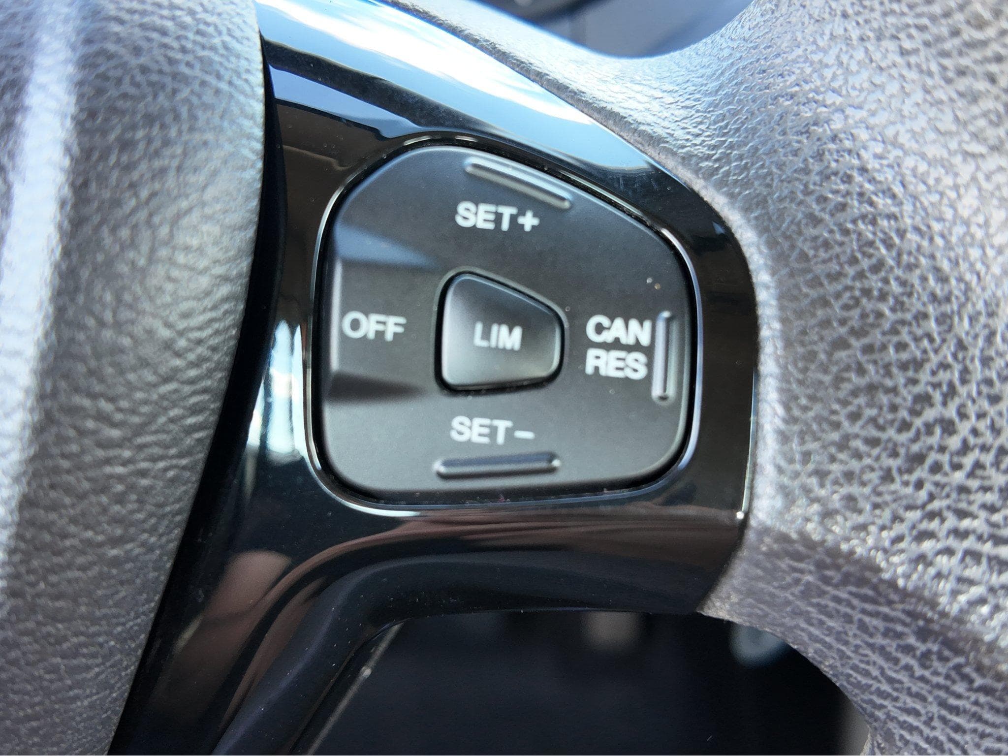 Ford Ka + (2018) - Foto 9
