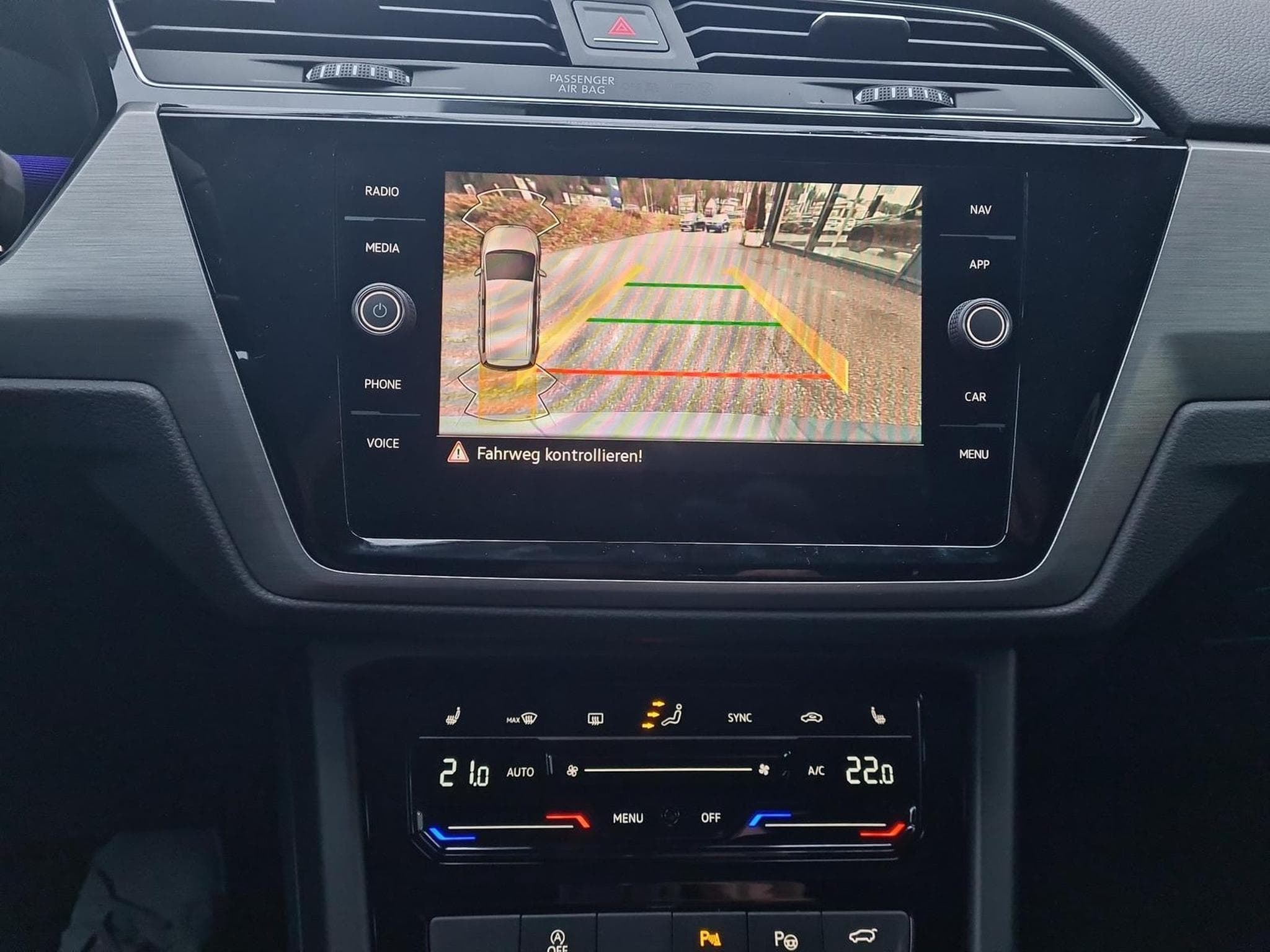 VW Touran Comfortline BMT/Start-Stopp (2026) - Photo 19