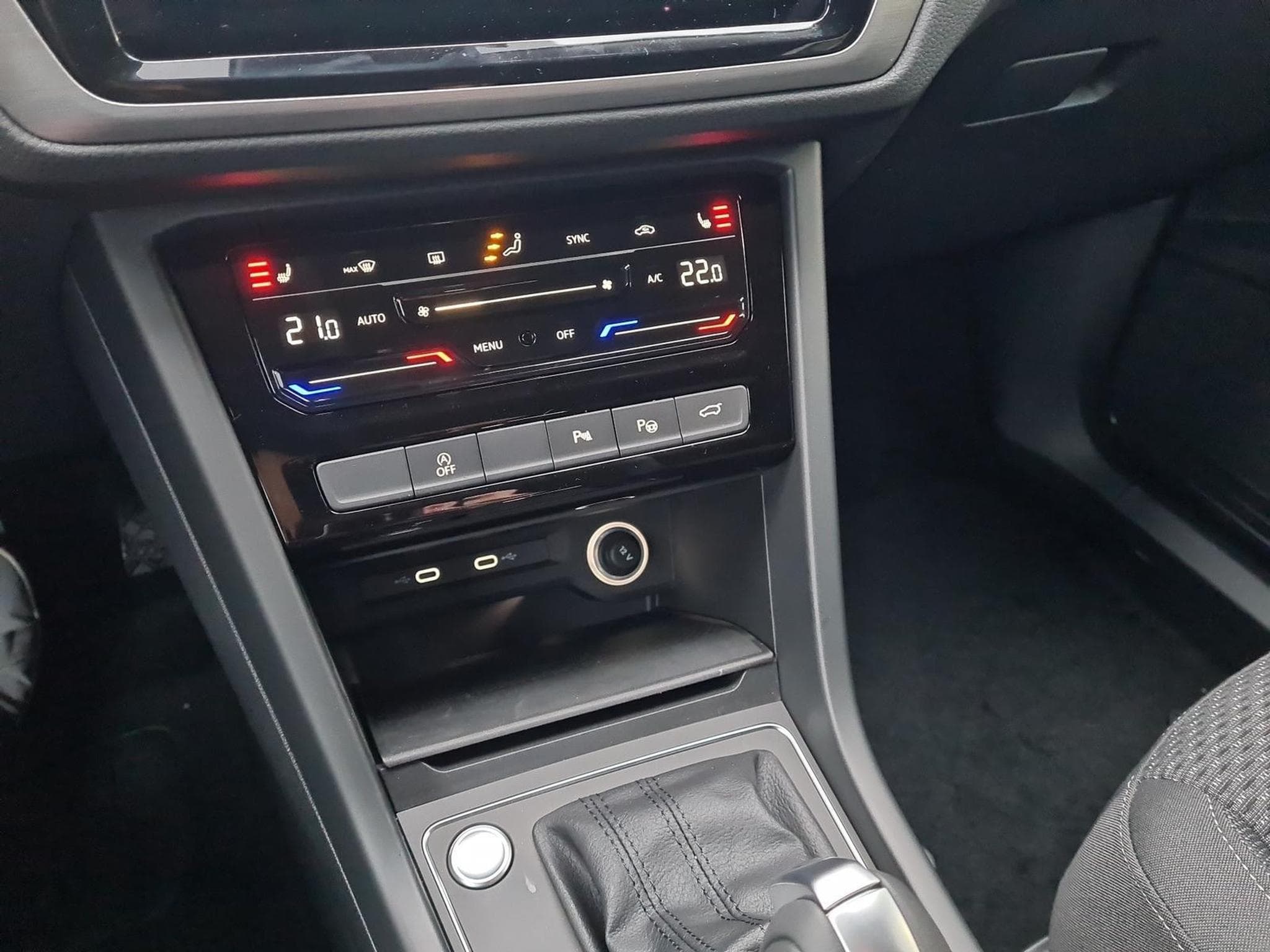 VW Touran Comfortline BMT/Start-Stopp (2026) - Photo 25