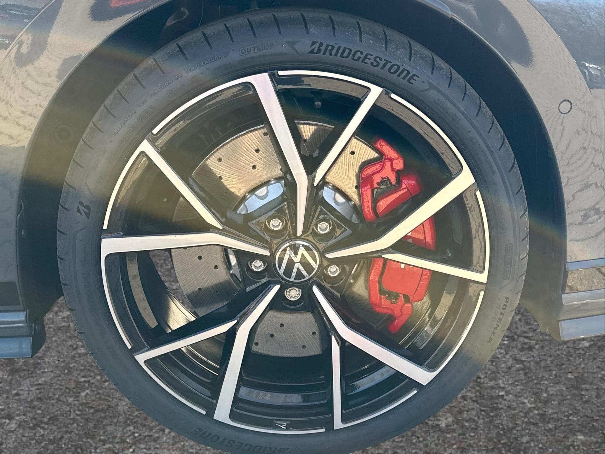 VW Golf GTI Clubsport (2026) - Foto 12