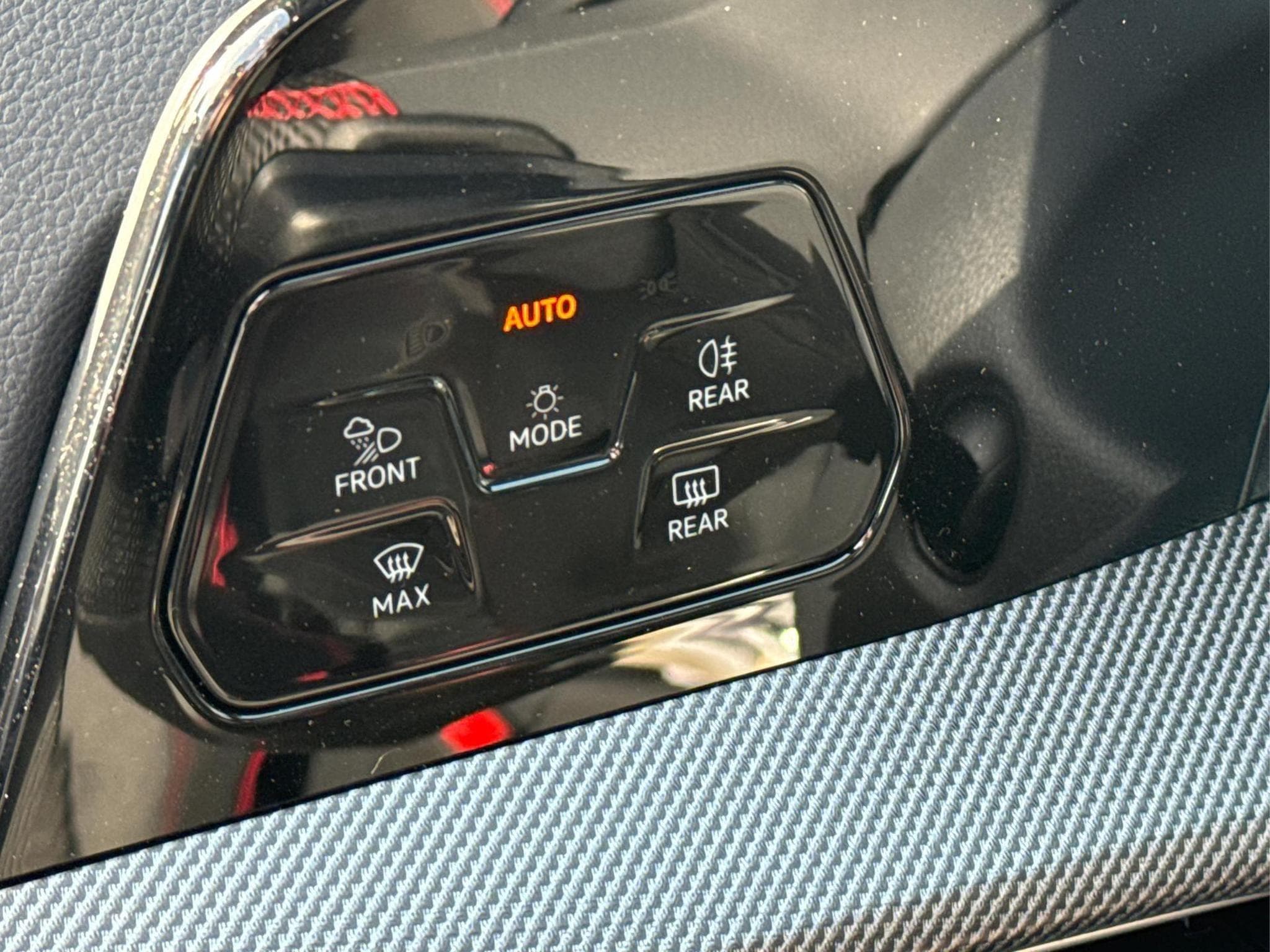 VW Golf GTI Clubsport (2026) - Foto 18