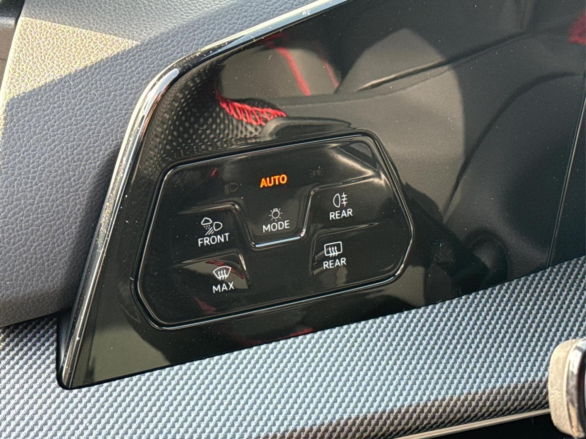 VW Golf GTI Clubsport (2026) - Foto 18