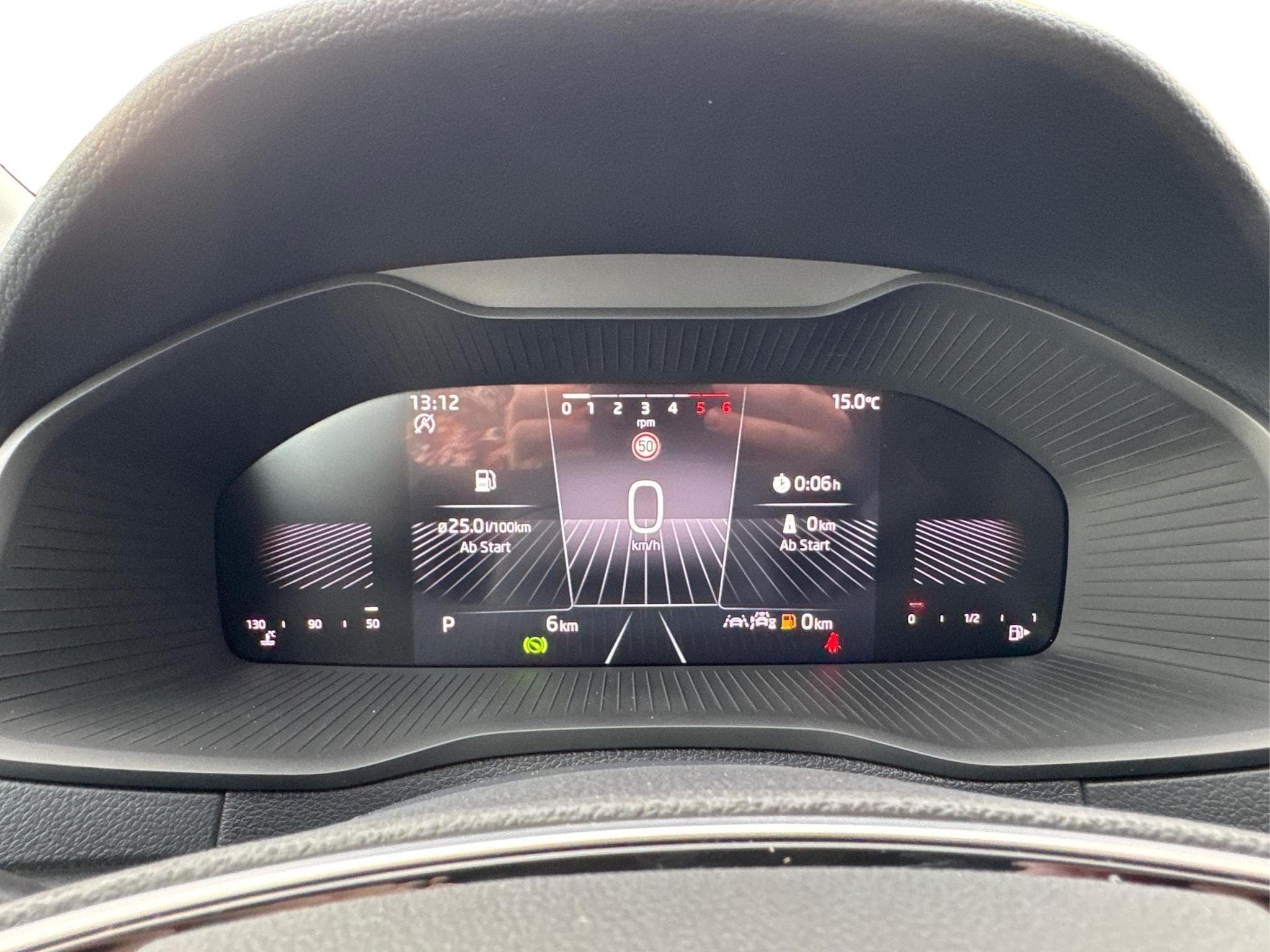 Skoda Karoq Selection (2025) - Foto 12