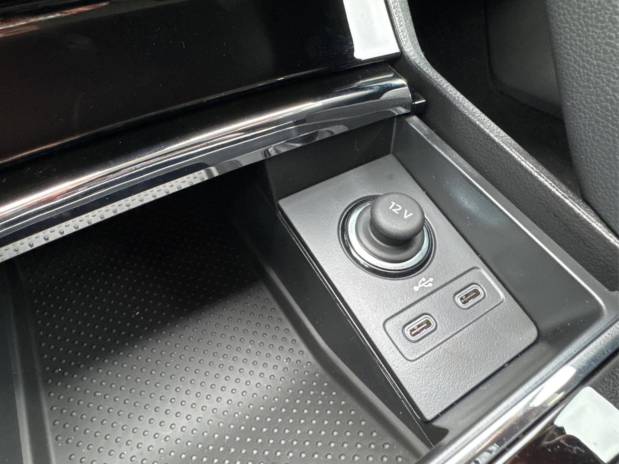 Skoda Karoq Selection (2025) - Foto 16