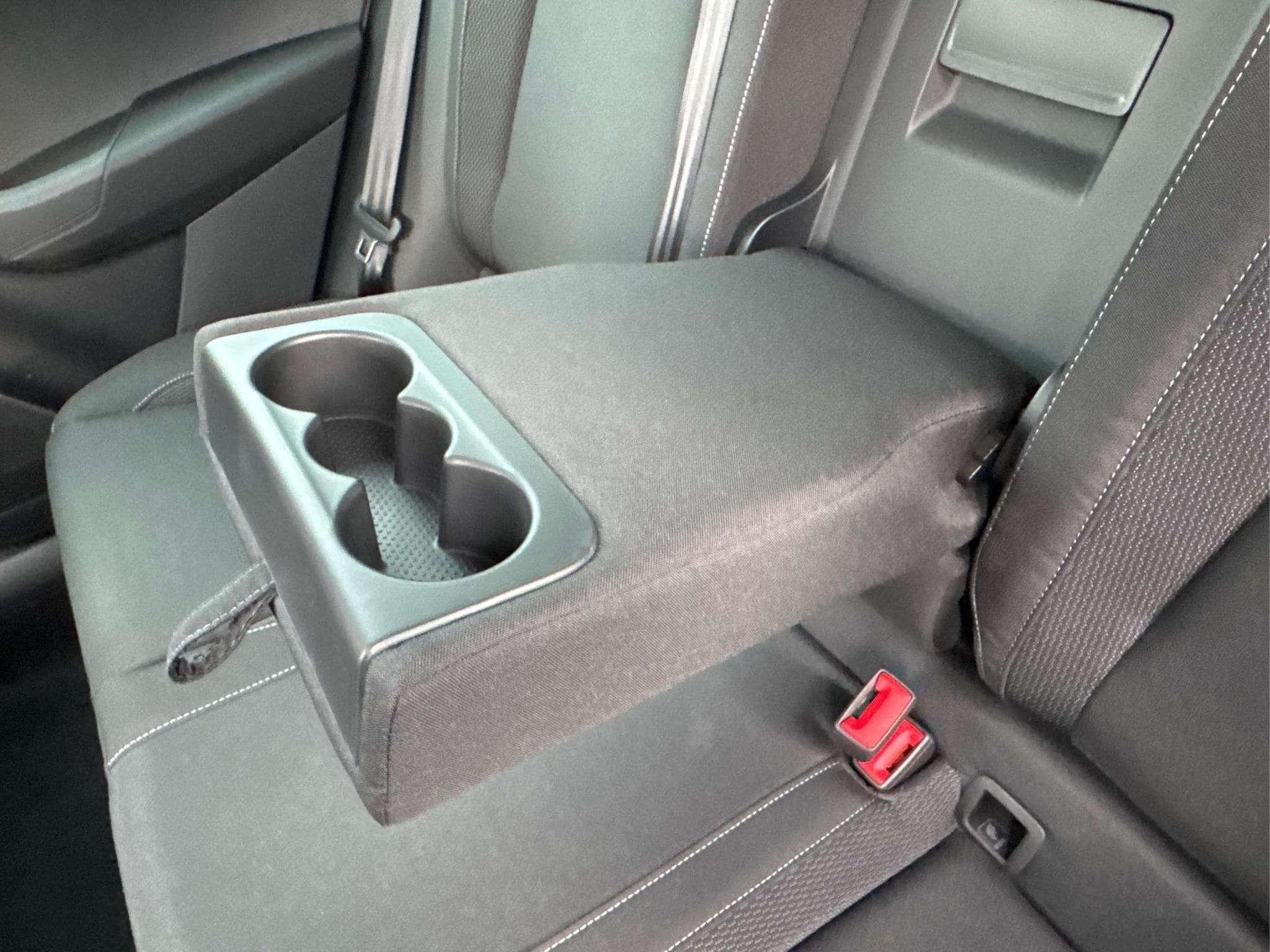 Skoda Karoq Selection (2025) - Foto 25