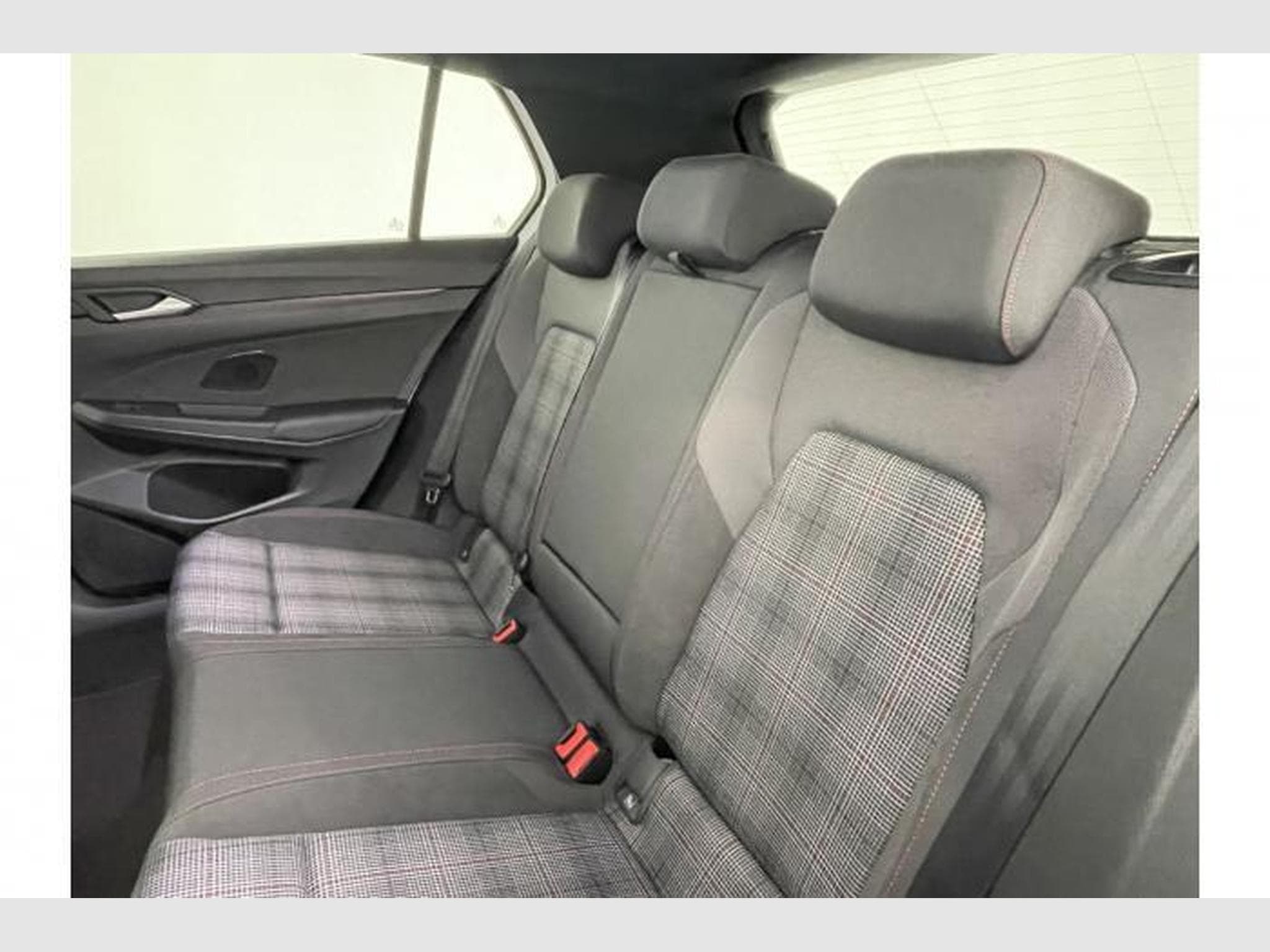 VW Golf GTI (2026) - Foto 13