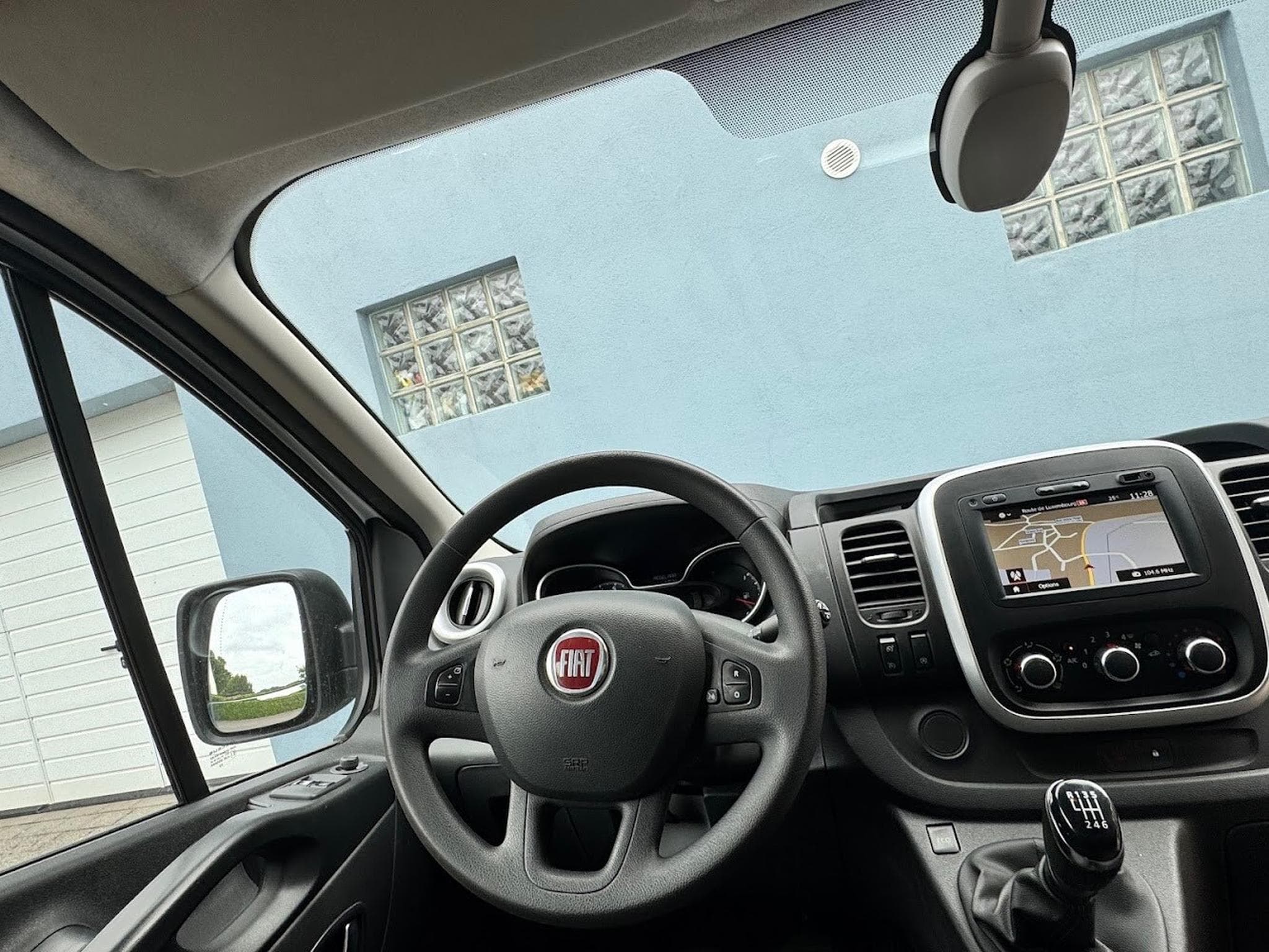 Renault Trafic L2H1 2.0 DCI 120 (2020) - Foto 6