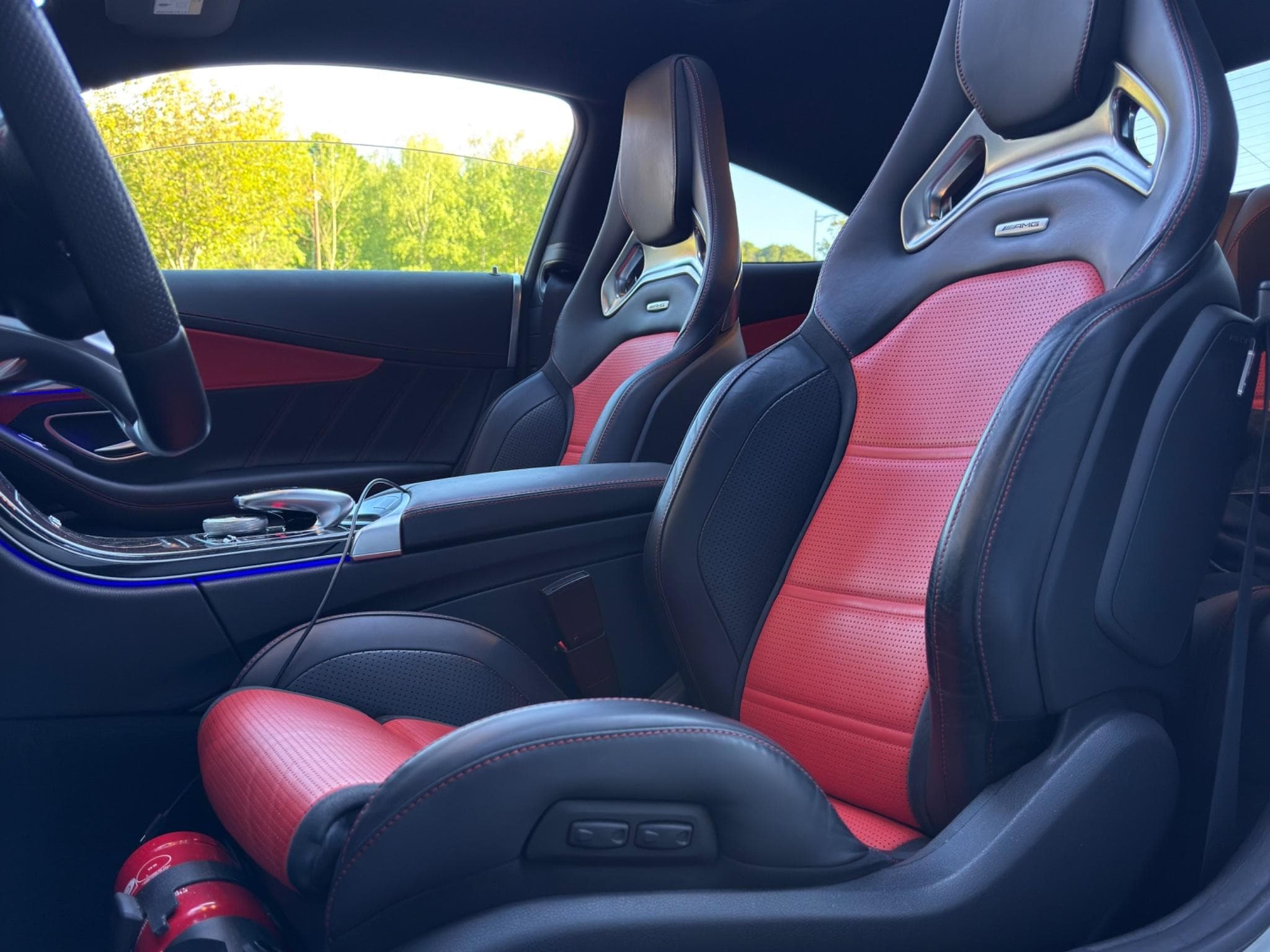 Mercedes C 63 AMG S (2020) - Photo 8