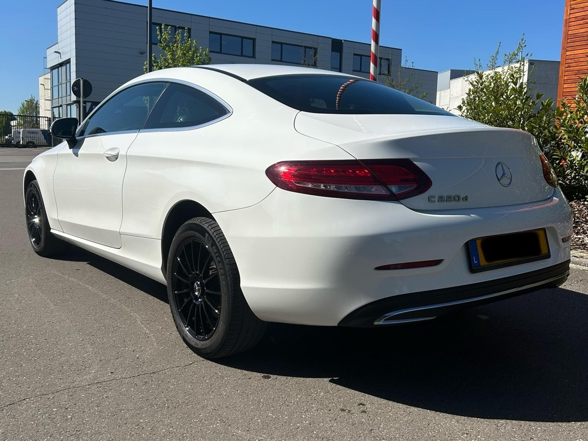 Mercedes C 220 (2017) - Foto 1