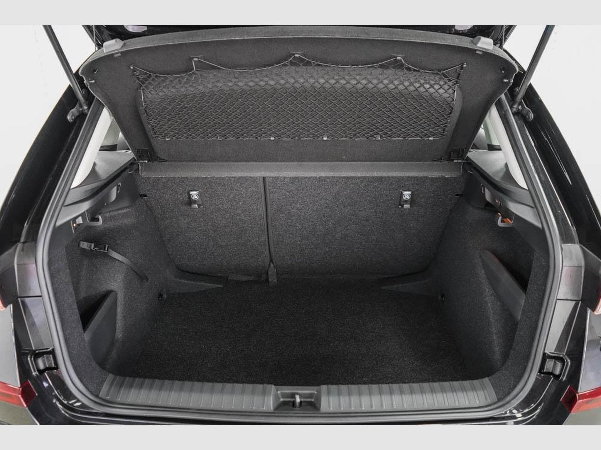 Skoda Kamiq 1,0 TSI DSG (2026) - Photo 17