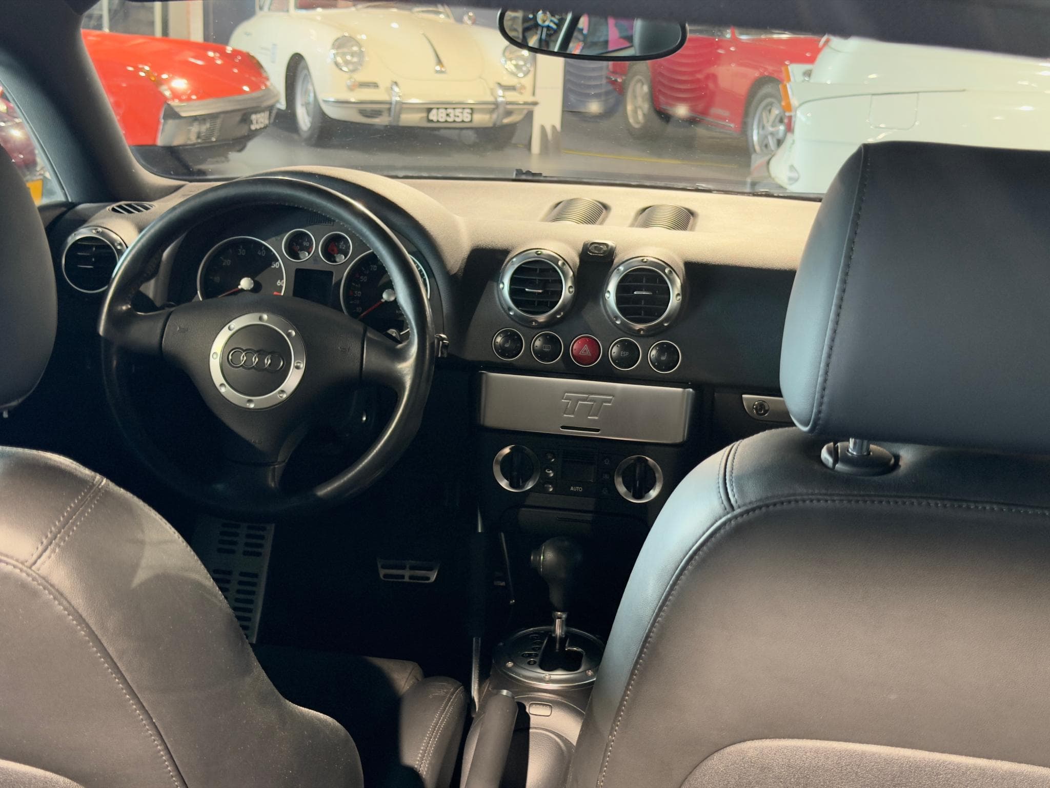 Gallery image 14
