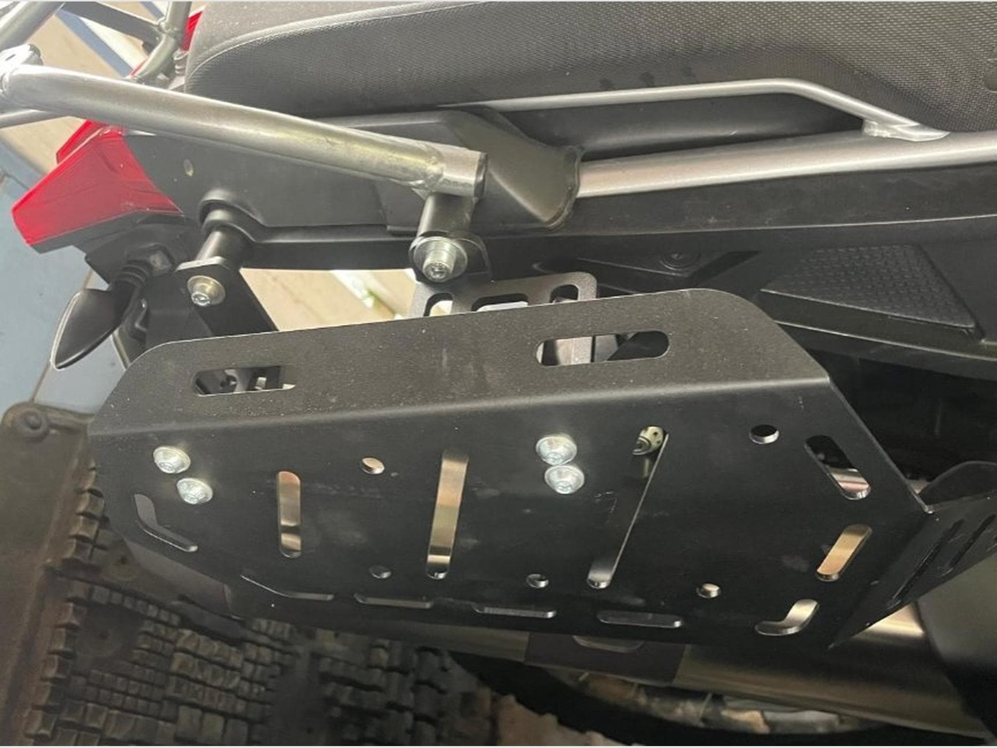 Aprilia Tuareg 660 Adventure (2023) - Photo 4