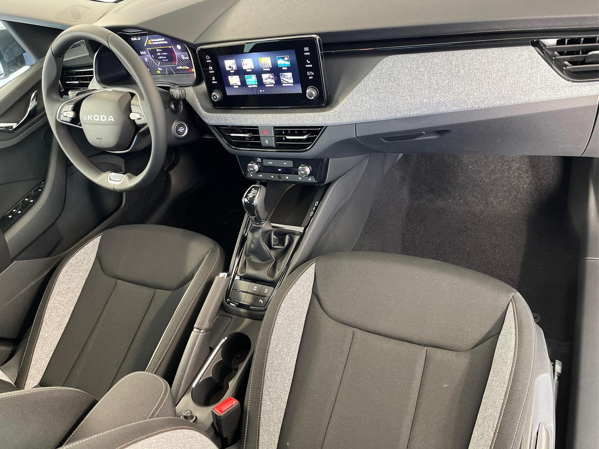 Skoda Kamiq Selection (2026) - Foto 13