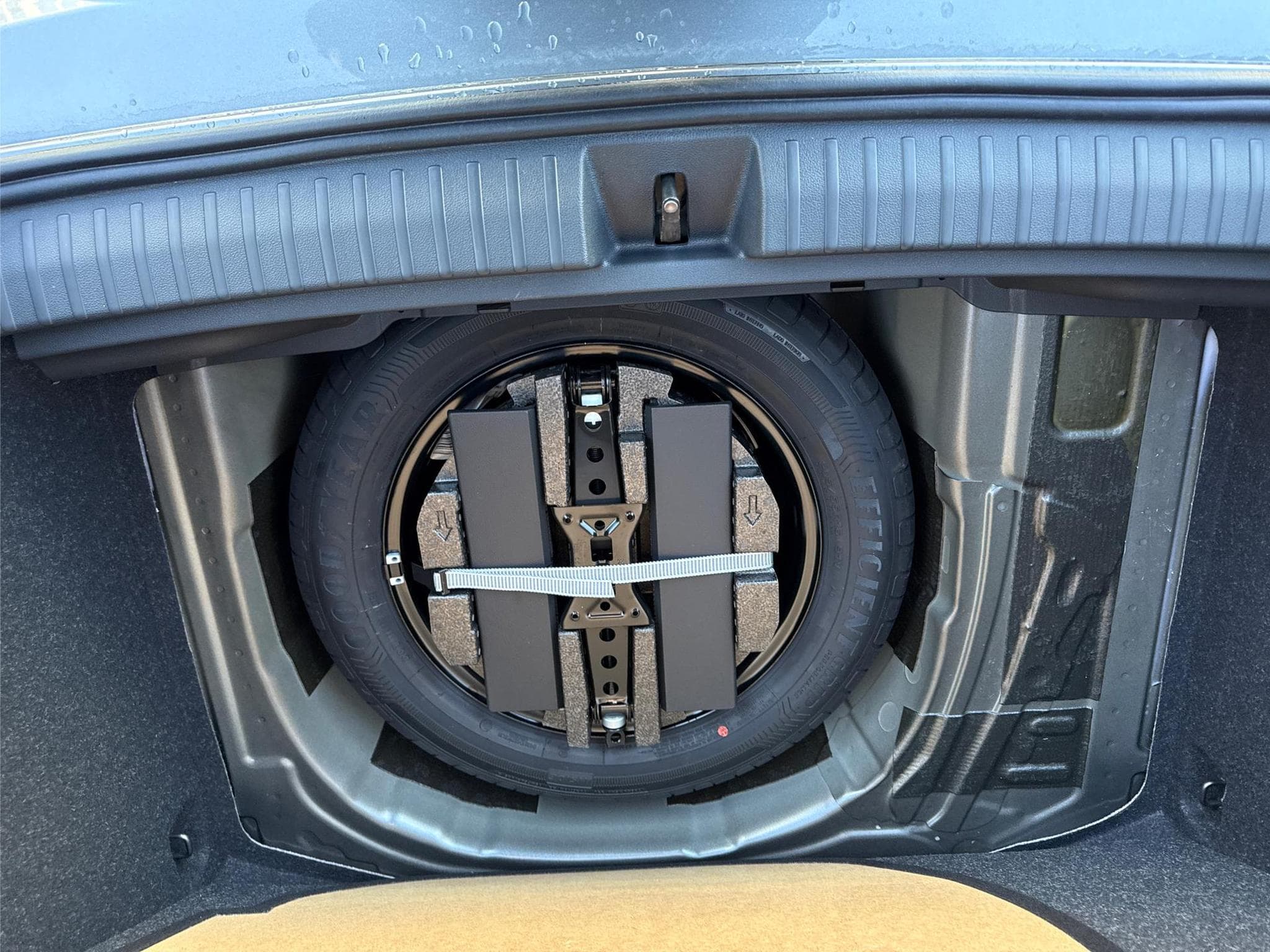 Skoda Kamiq Selection 1.5 TSI (2026) - Foto 9