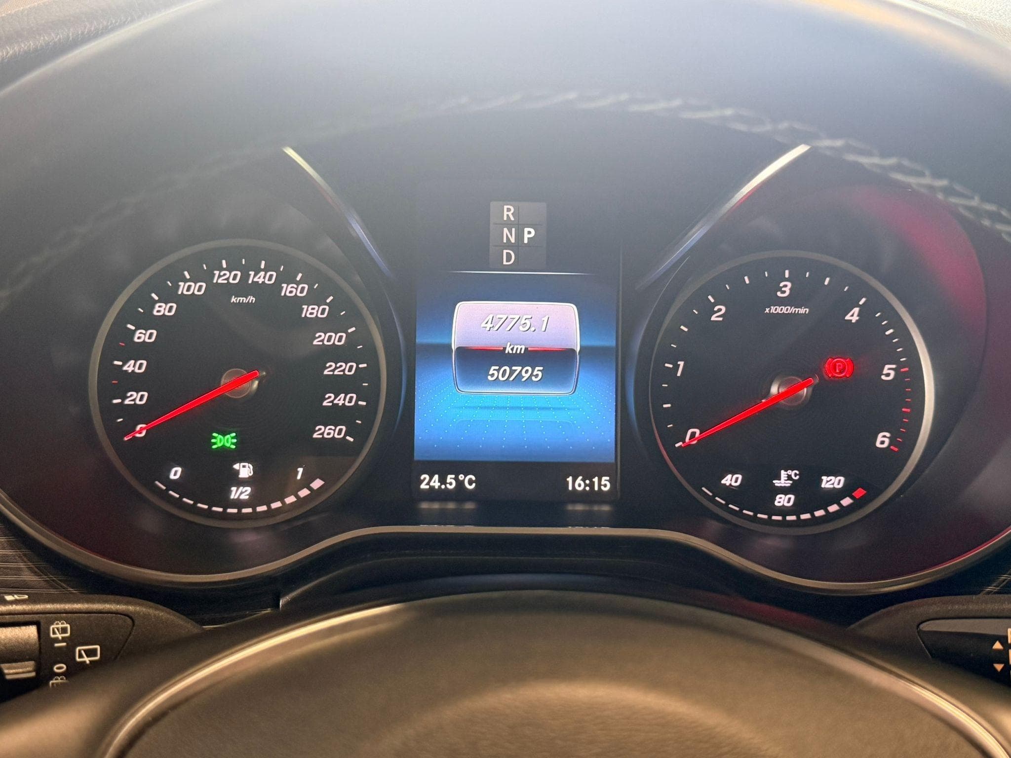 Mercedes V 300 (2024) - Photo 7