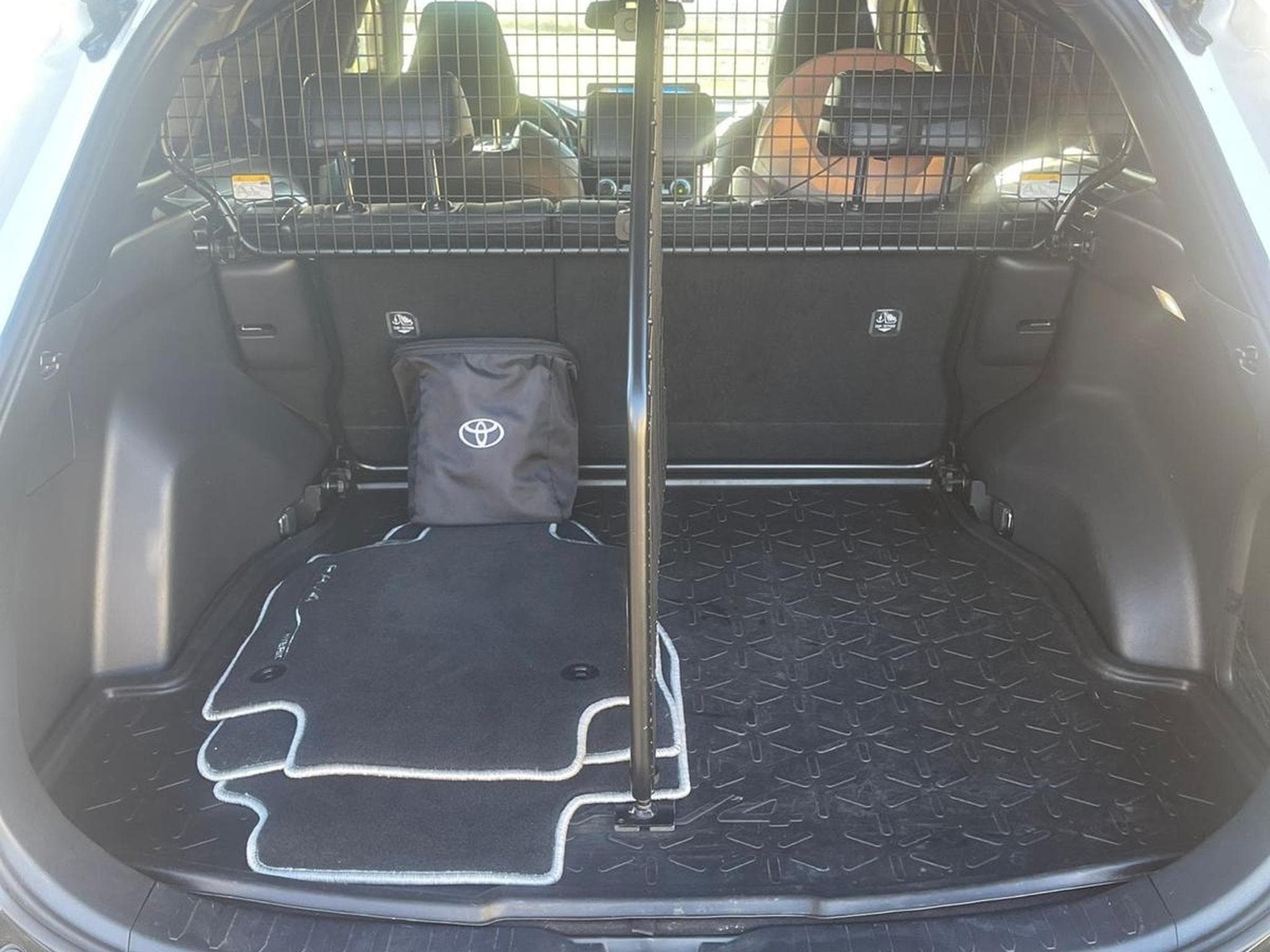Toyota Rav 4 2.5 Hybrid 4x4 HSE Style Plus (2023) - Foto 11