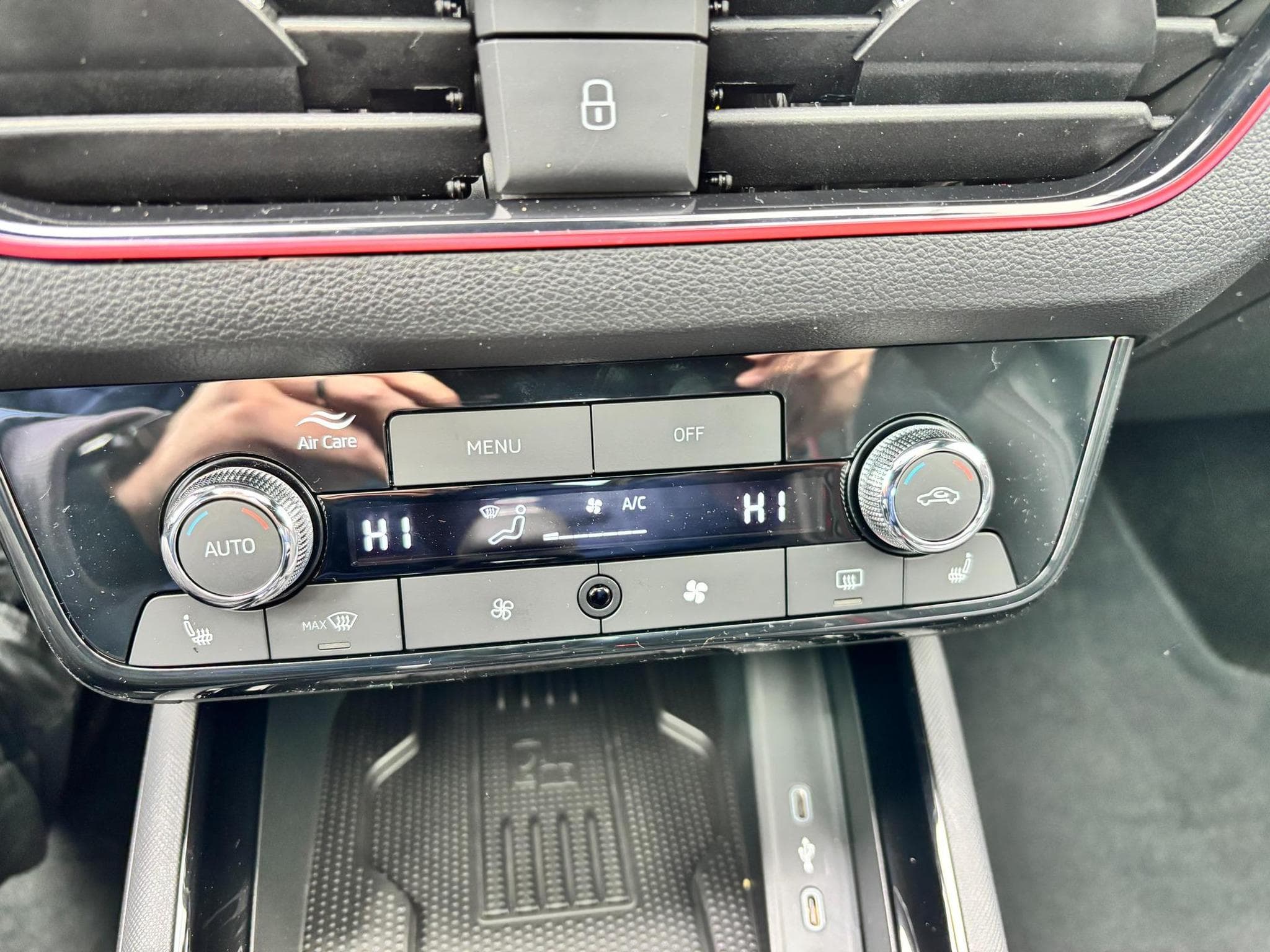 Skoda Kamiq Monte Carlo (2025) - Foto 10