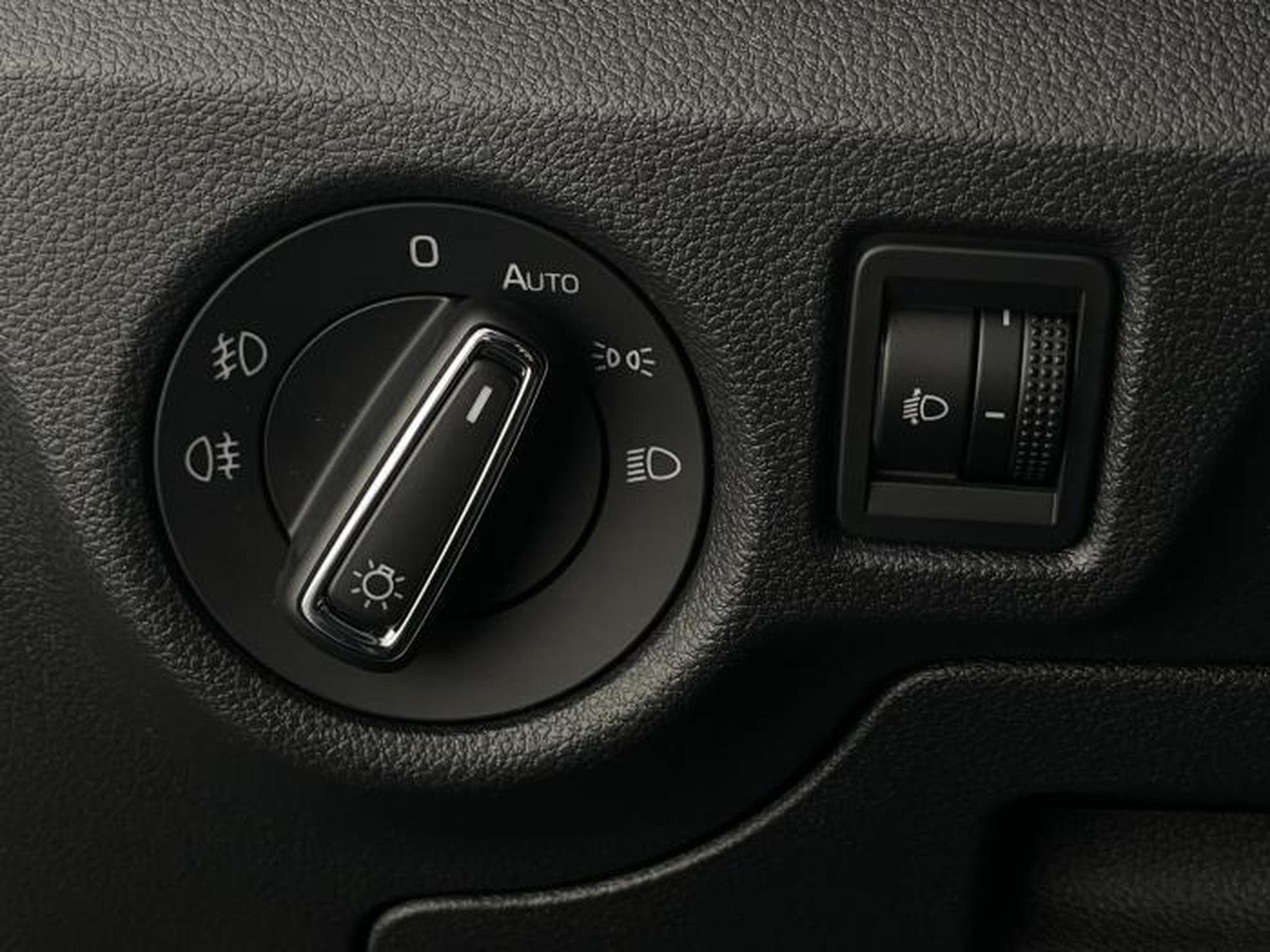 Skoda Kamiq Selection (2026) - Foto 24