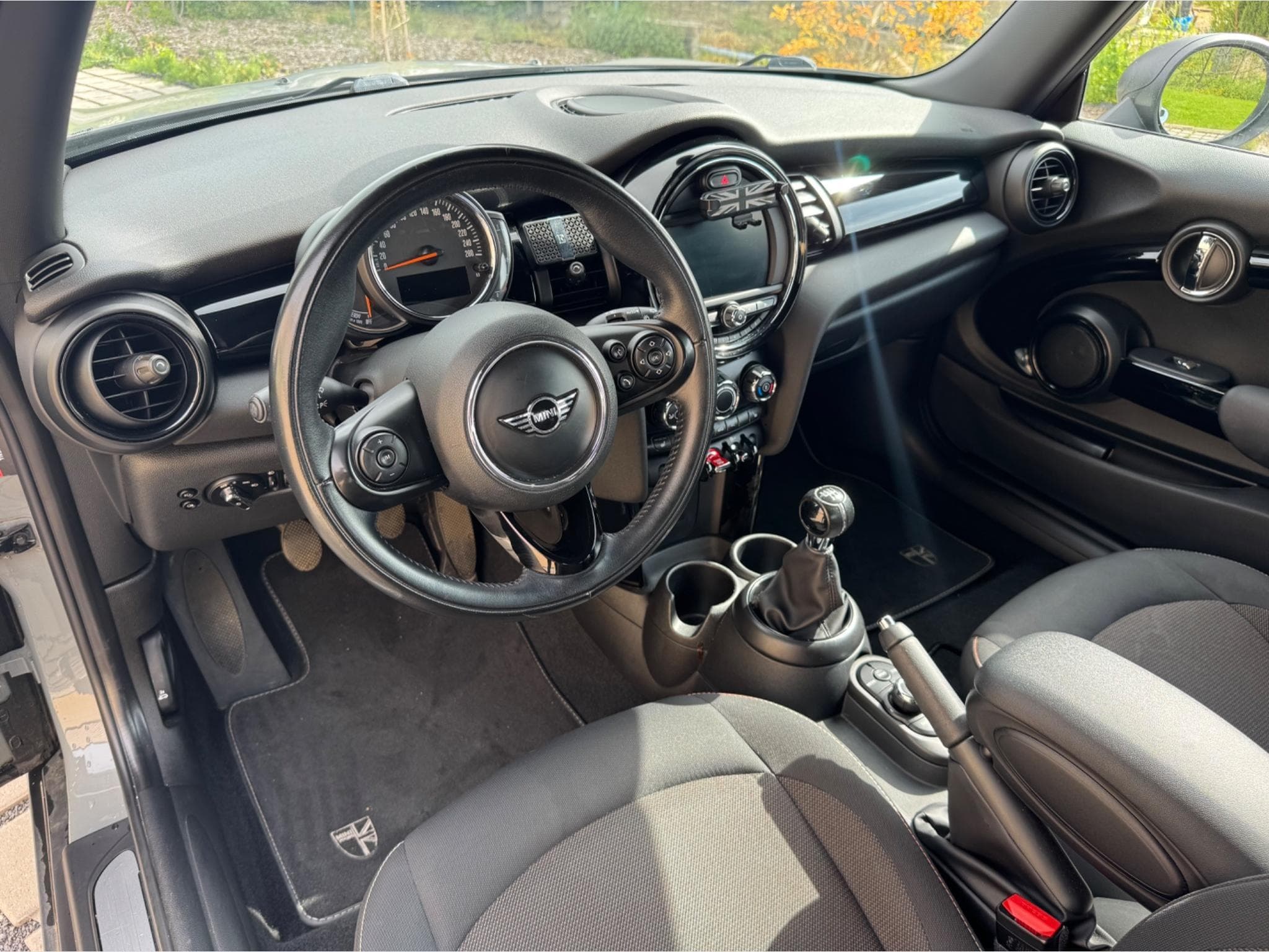 Mini One (2018) - Photo 6