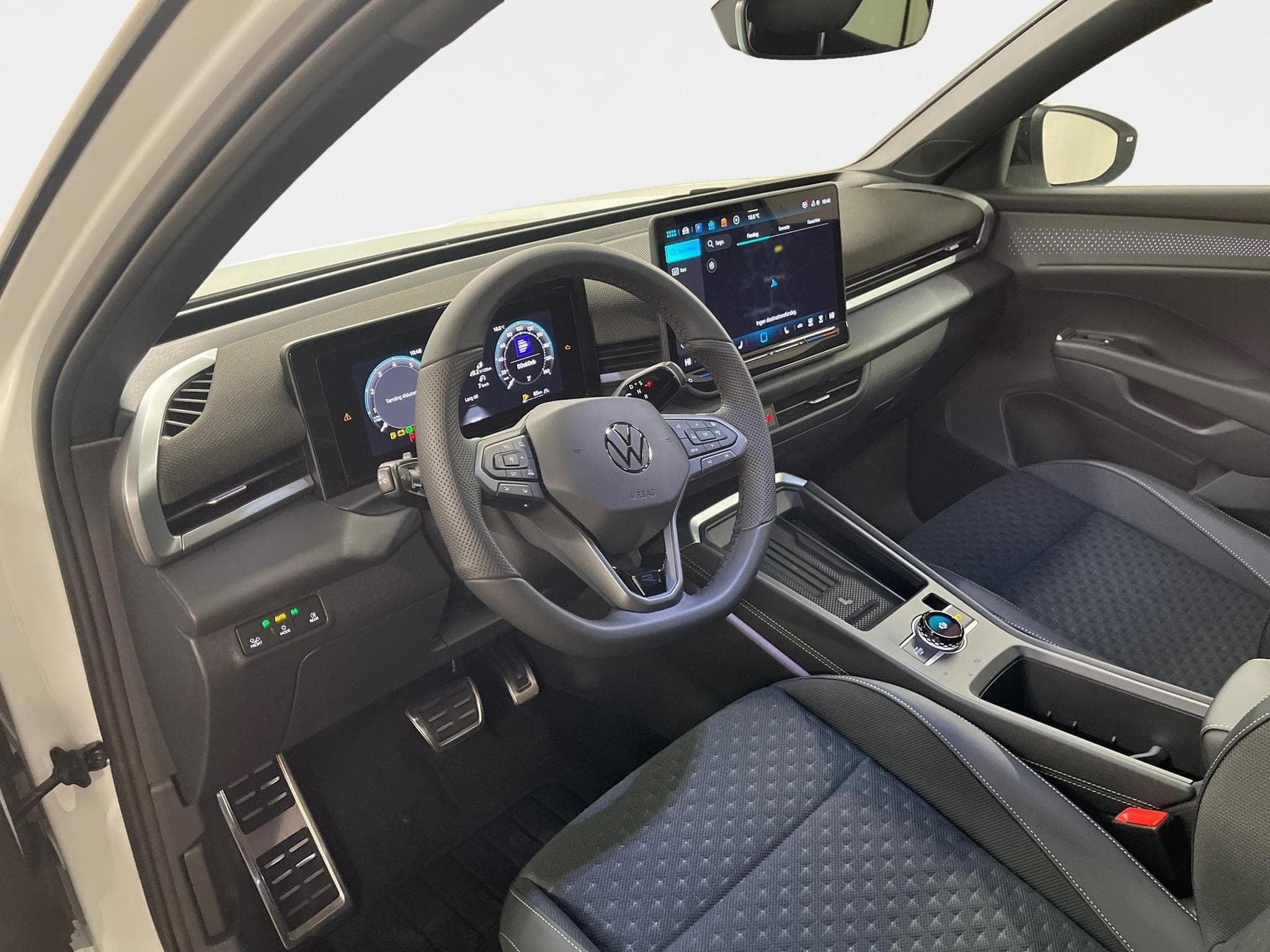 VW T-Roc R-Line (2026) - Foto 13