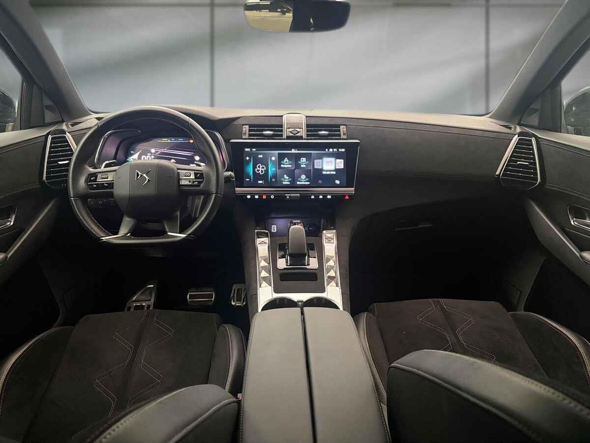 DS Automobiles DS7 -47% 1.6 HYB 225cv BVA Sport+GPS+RADARS+Options (2024) - Foto 6