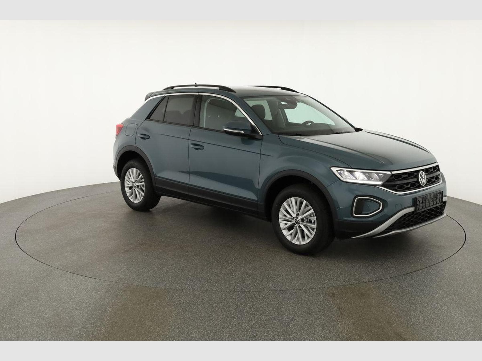 VW T-Roc Life (2025) - Photo 22