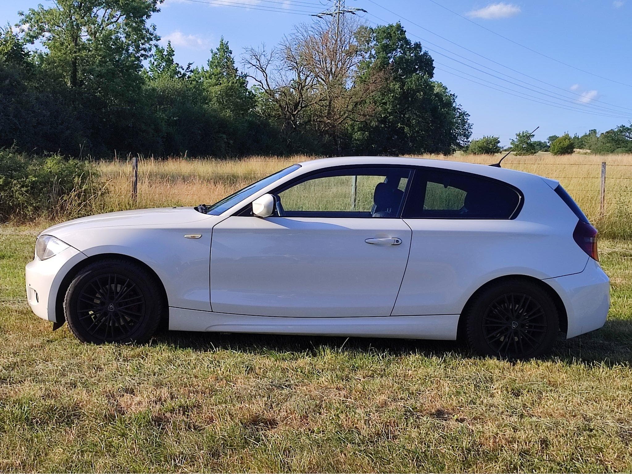 BMW 116 (2010) - Photo 6