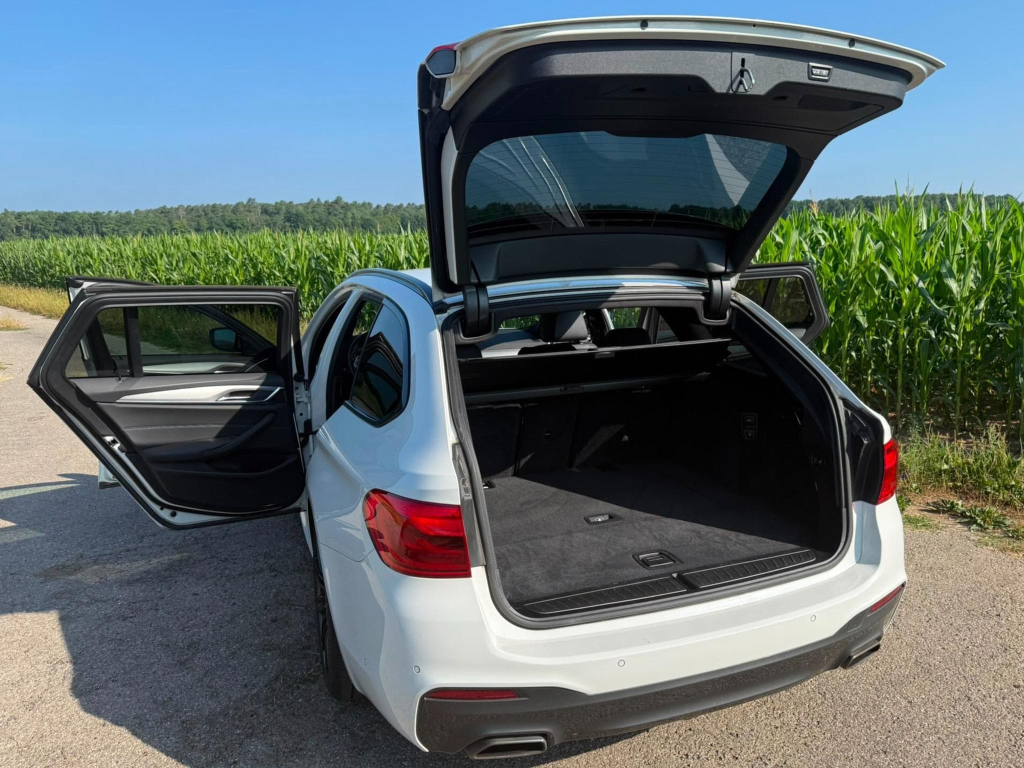 BMW 530 M Touring (2019) - Photo 4