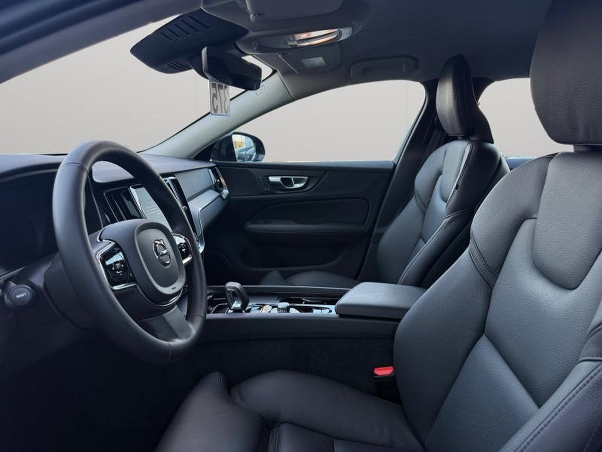 Volvo V60 B4 Plus Bright / Diesel (2023) - Foto 10