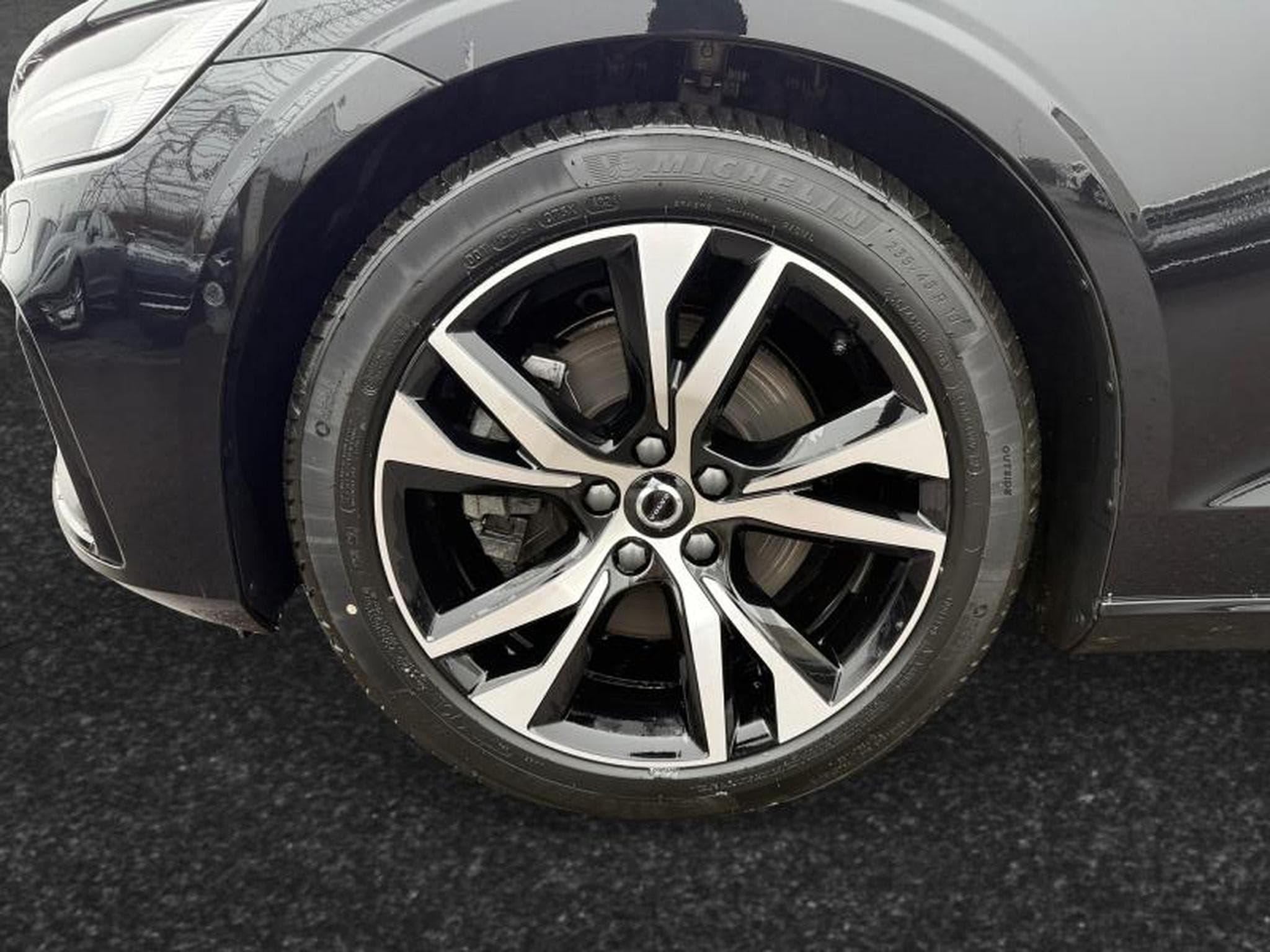 Volvo V60 B4 Plus Dark / Essence (2025) - Foto 14