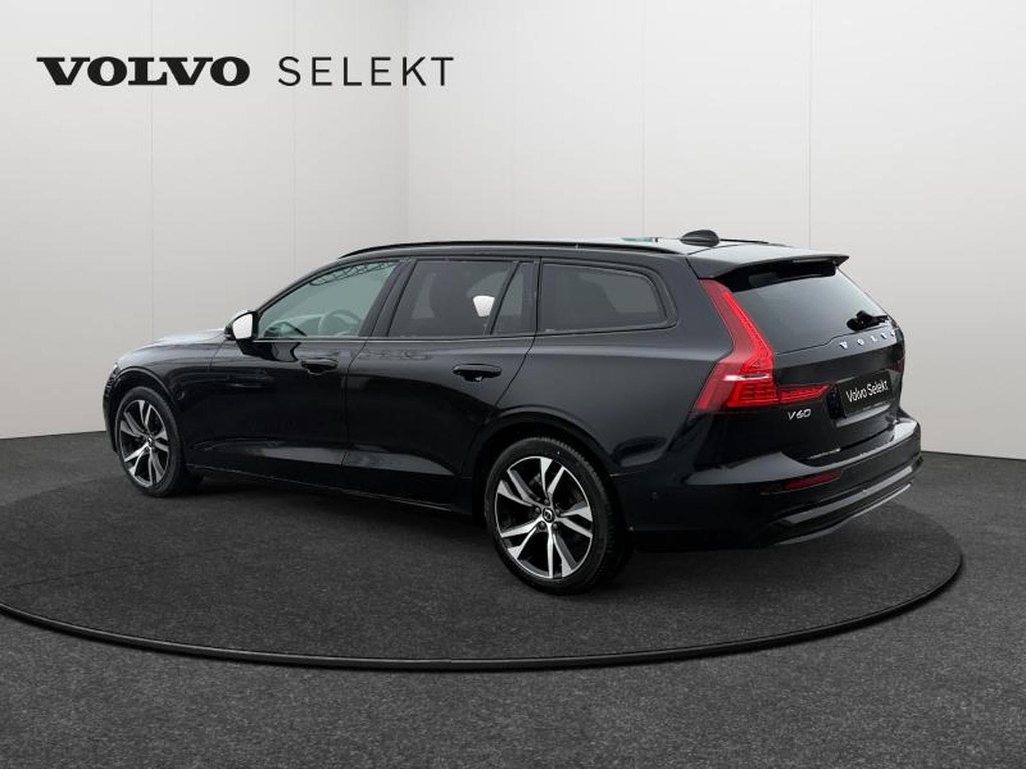 Volvo V60 B4 Plus Dark / Essence (2025) - Foto 5