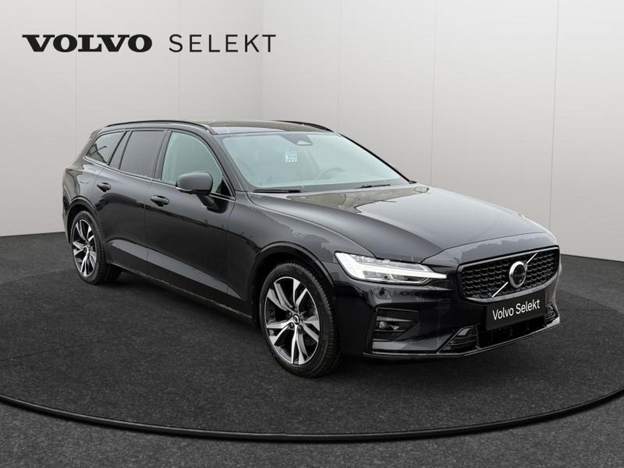 Volvo V60 B4 Plus Dark / Essence (2025) - Foto 8