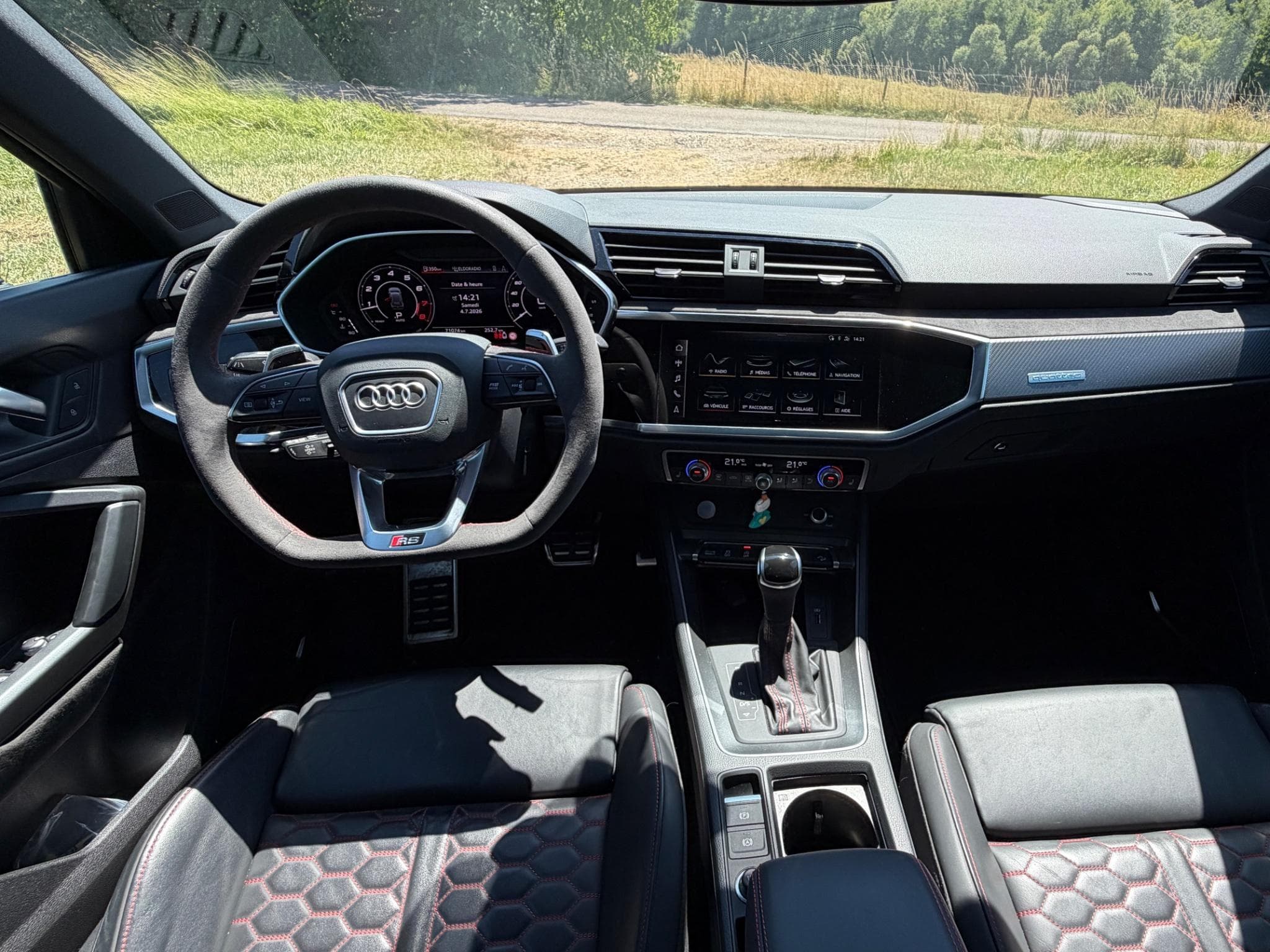 Audi RSQ3 RSQ3 2.5 TFSI 400CV S-TRONIC QUATTRO (2020) - Photo 3