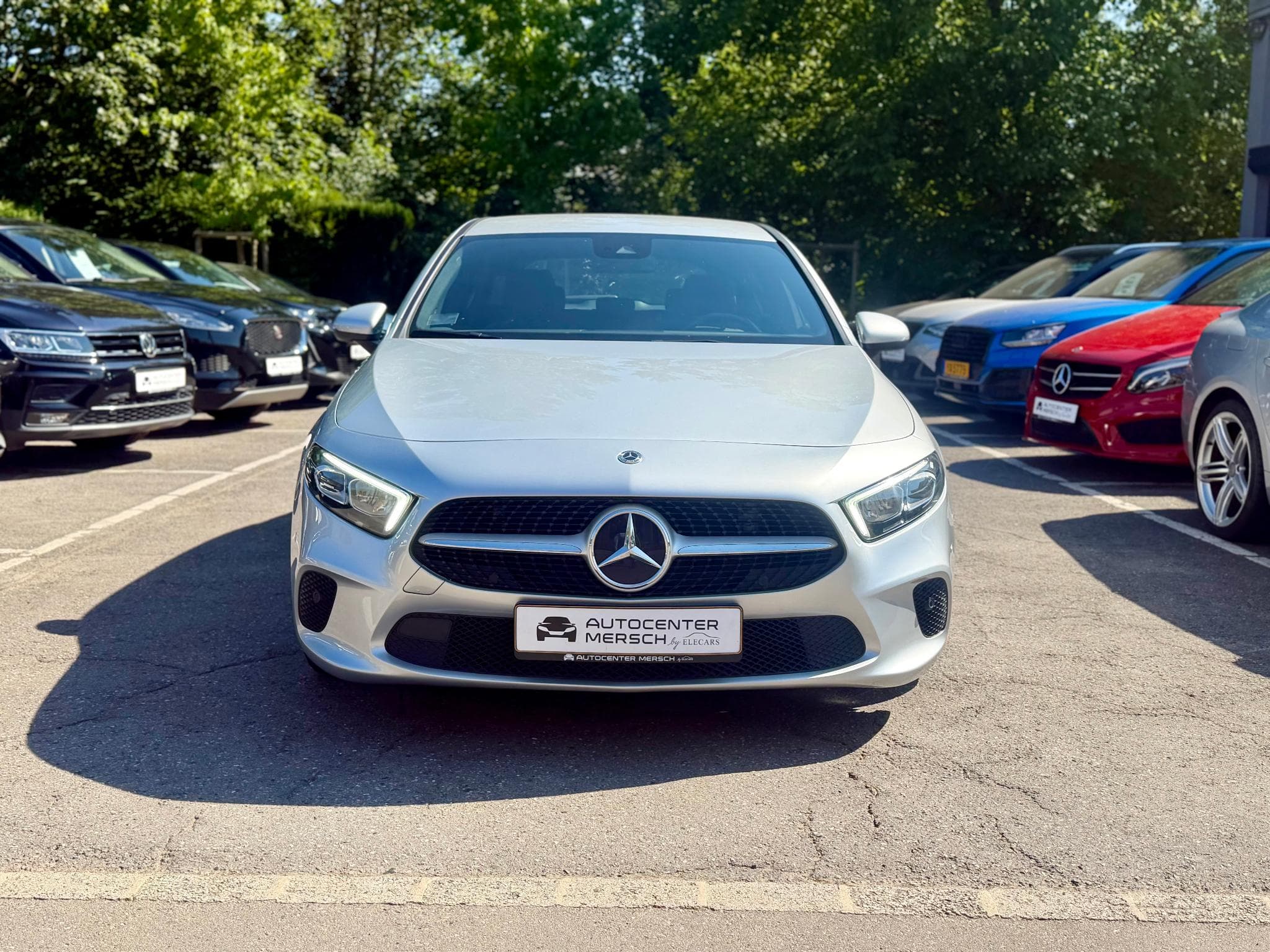Mercedes A 180 d 8G-DCT LED/SIÈG.CH/CAM (2022) - Photo 2