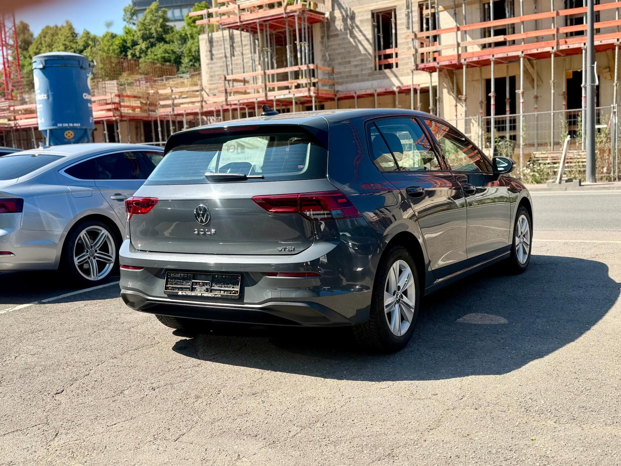 VW Golf VIII 1.0 eTSI 110 DSG7 Life NAVI/CAM/ACC (2023) - Photo 6