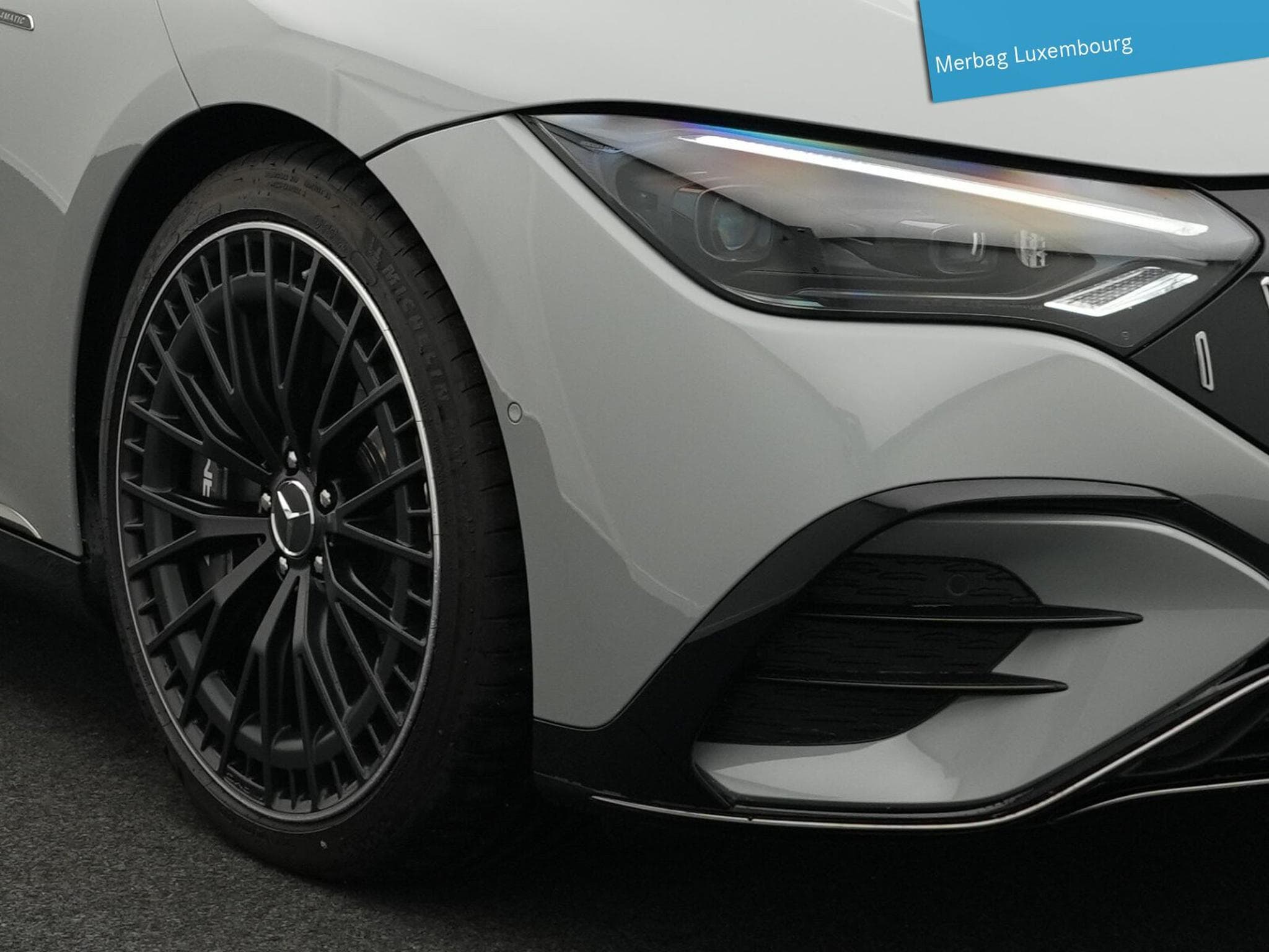 Mercedes EQE 4MATIC (2022) - Photo 7