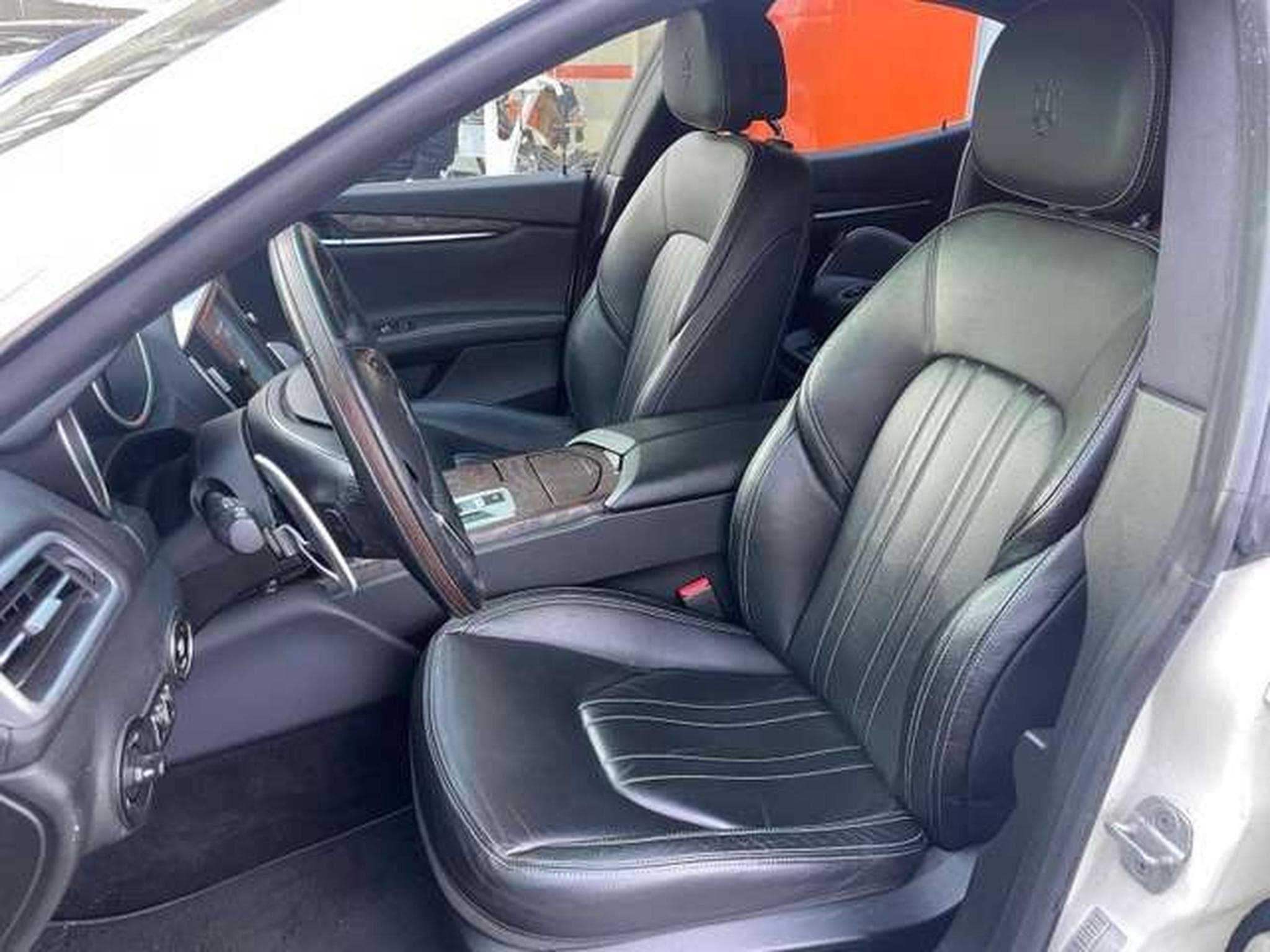 Maserati Ghibli S-Q4-3.0-V6-BITURBO-410PS  - VENTE PRIVE (2015) - Photo 18