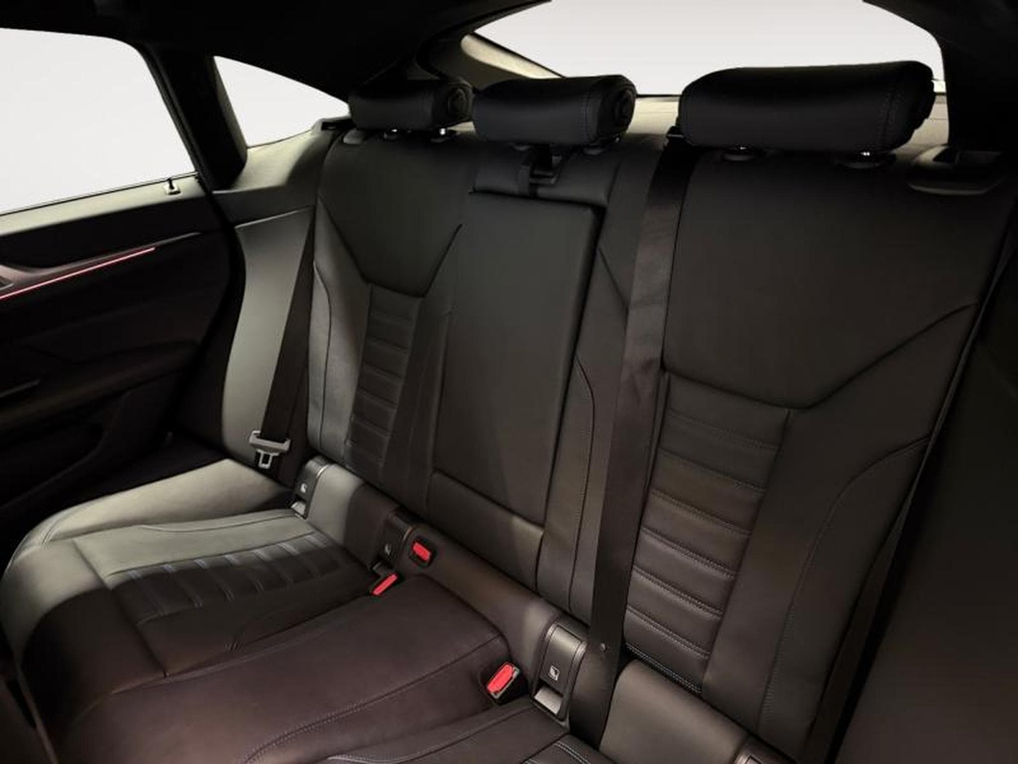 BMW 440 M440i (2023) - Foto 13