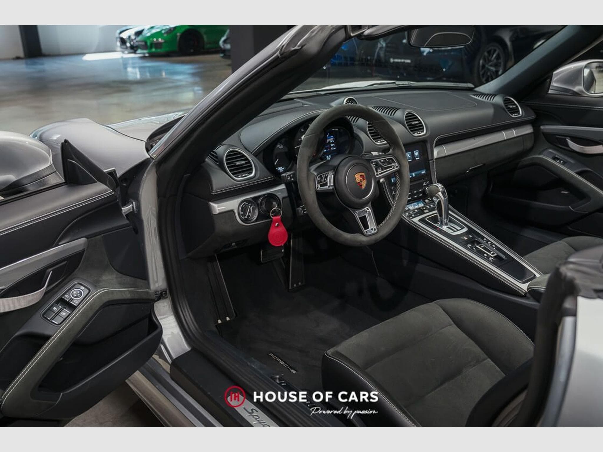 Porsche 718 Spyder PDK 2022 - Lots of X options - As new (2022) - Photo 11