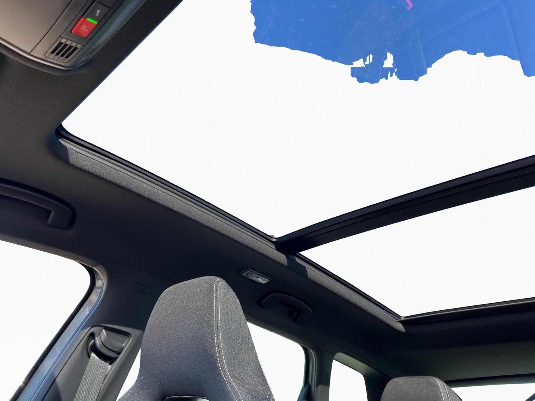 Skoda Karoq Sportline (2025) - Foto 10