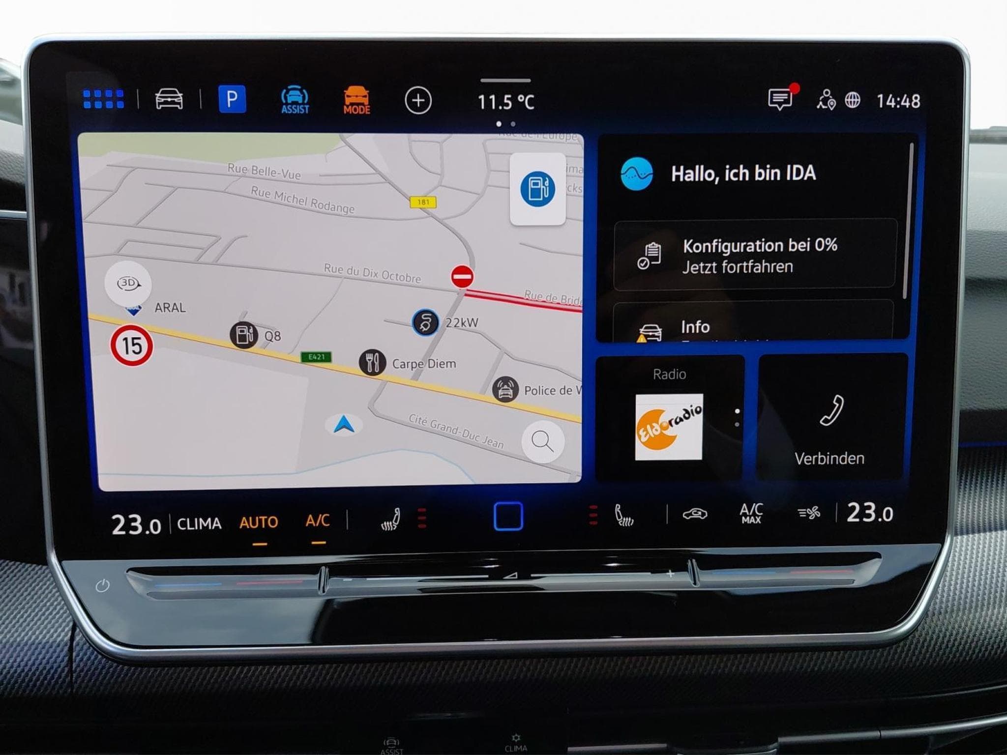 VW Golf R-Line (2026) - Photo 13