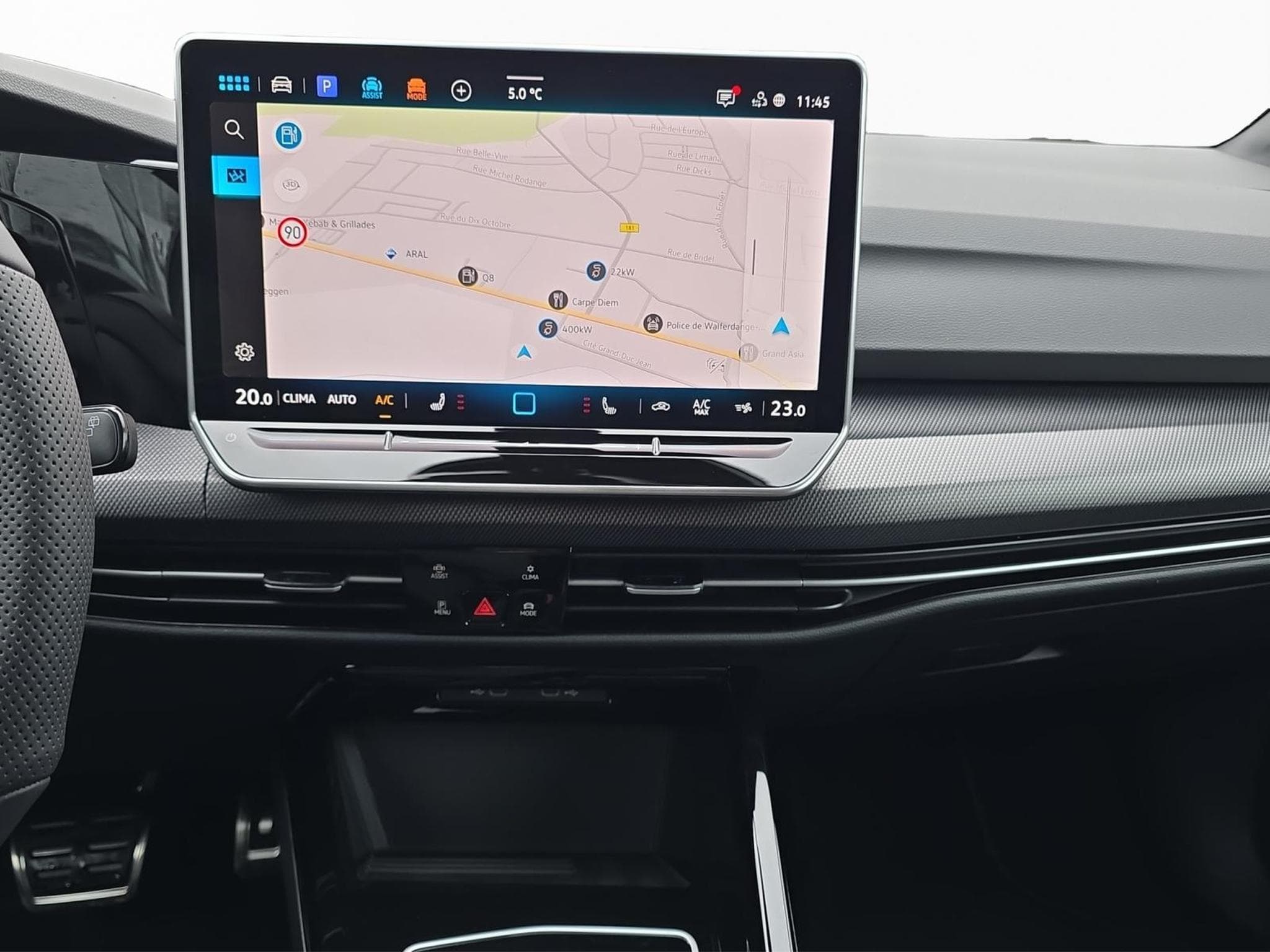 VW Golf R-Line (2026) - Photo 13