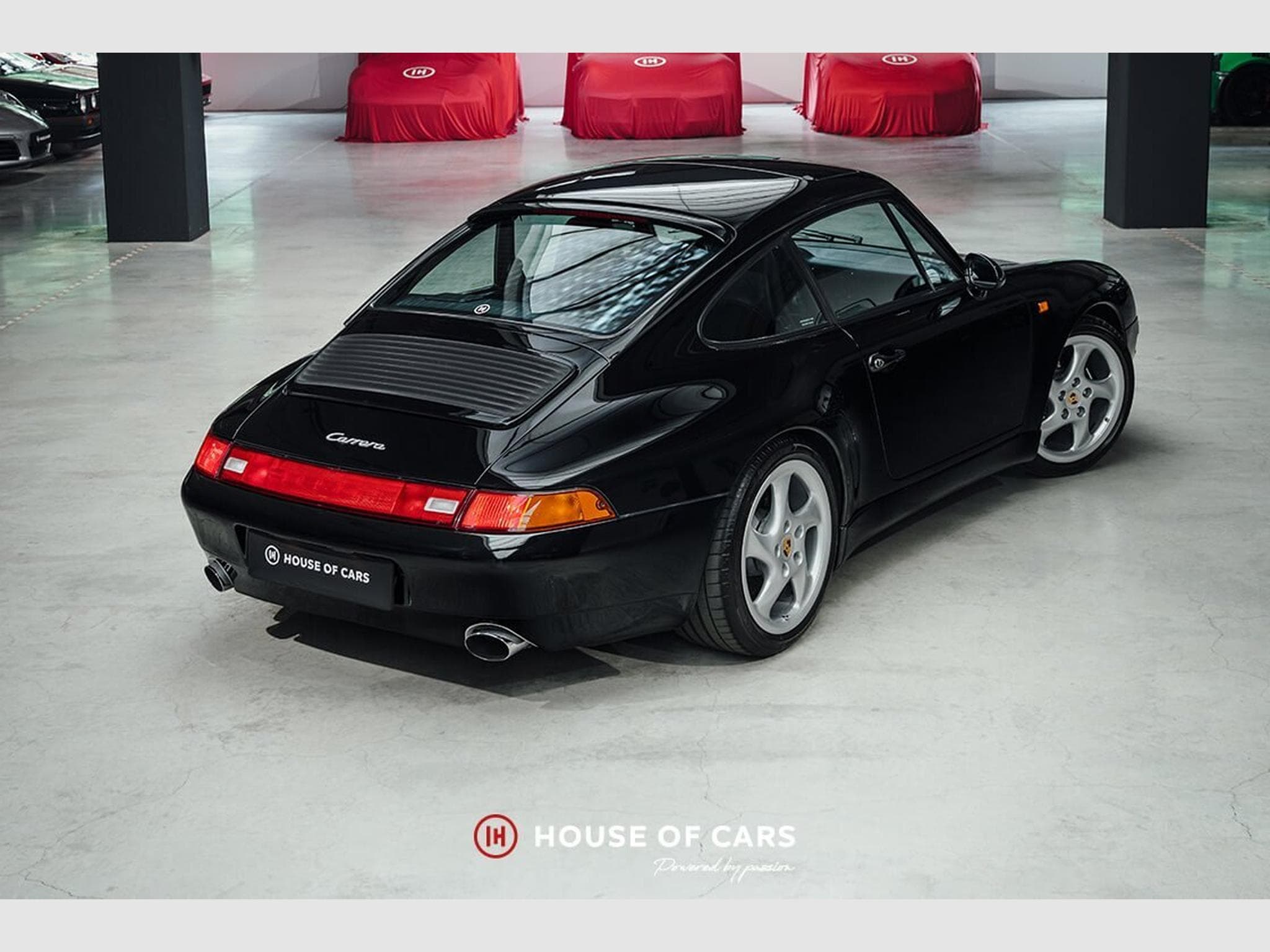 Porsche 911 993.1 Carrera Coupe - Manual - Black on Black - Best options (1994) - Photo 6