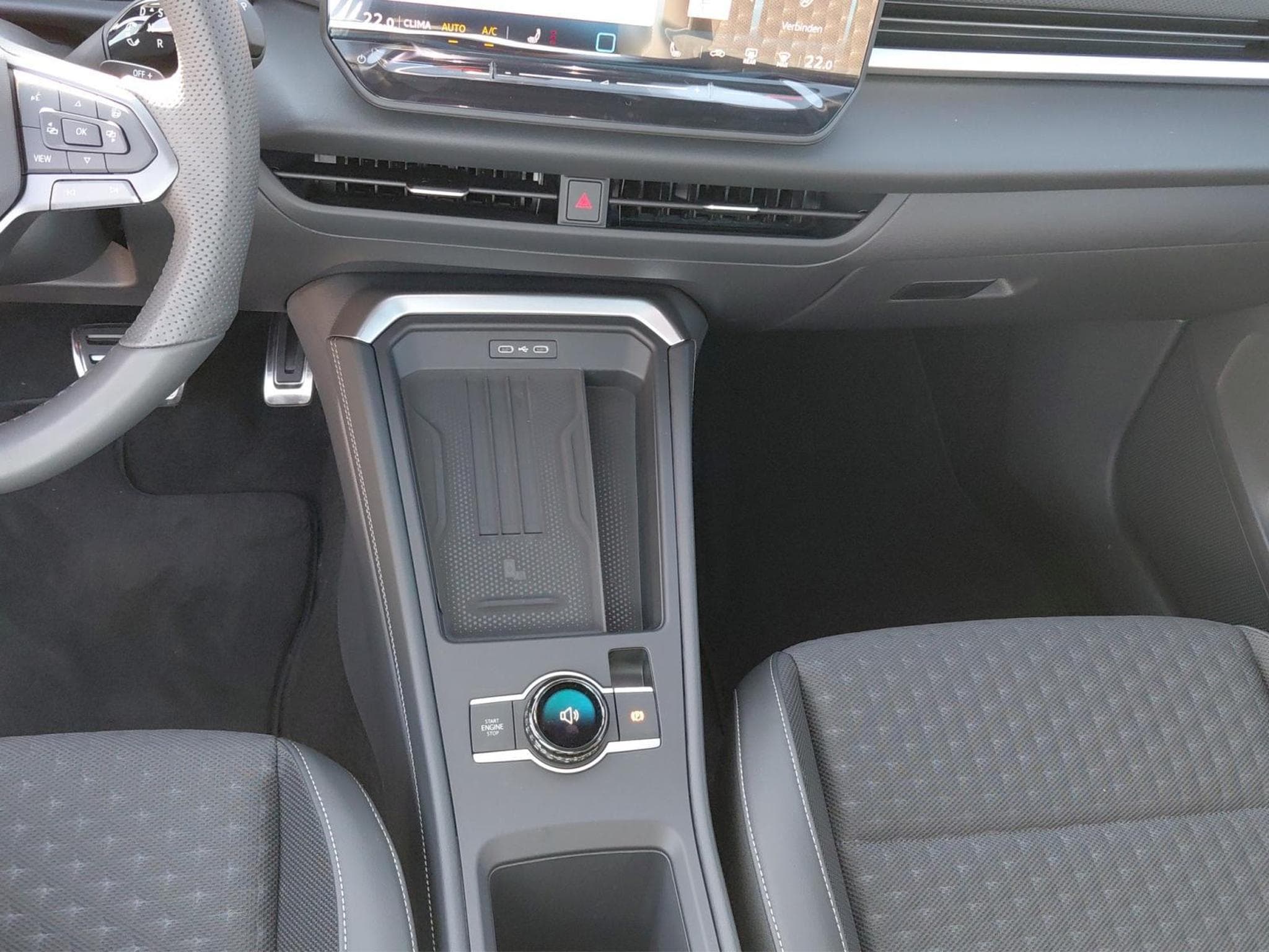 VW T-Roc R-Line (2026) - Photo 12