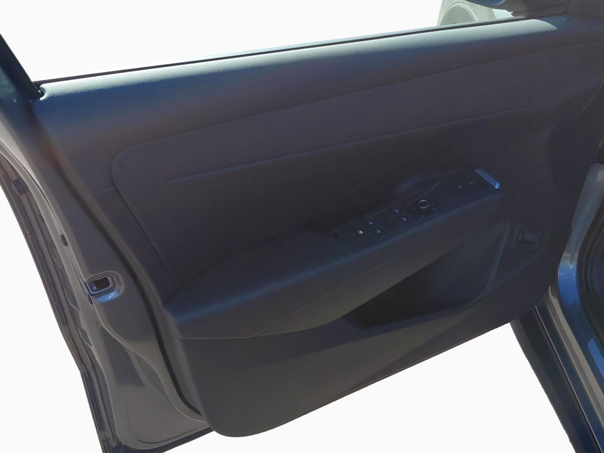 VW T-Roc R-Line (2026) - Photo 14