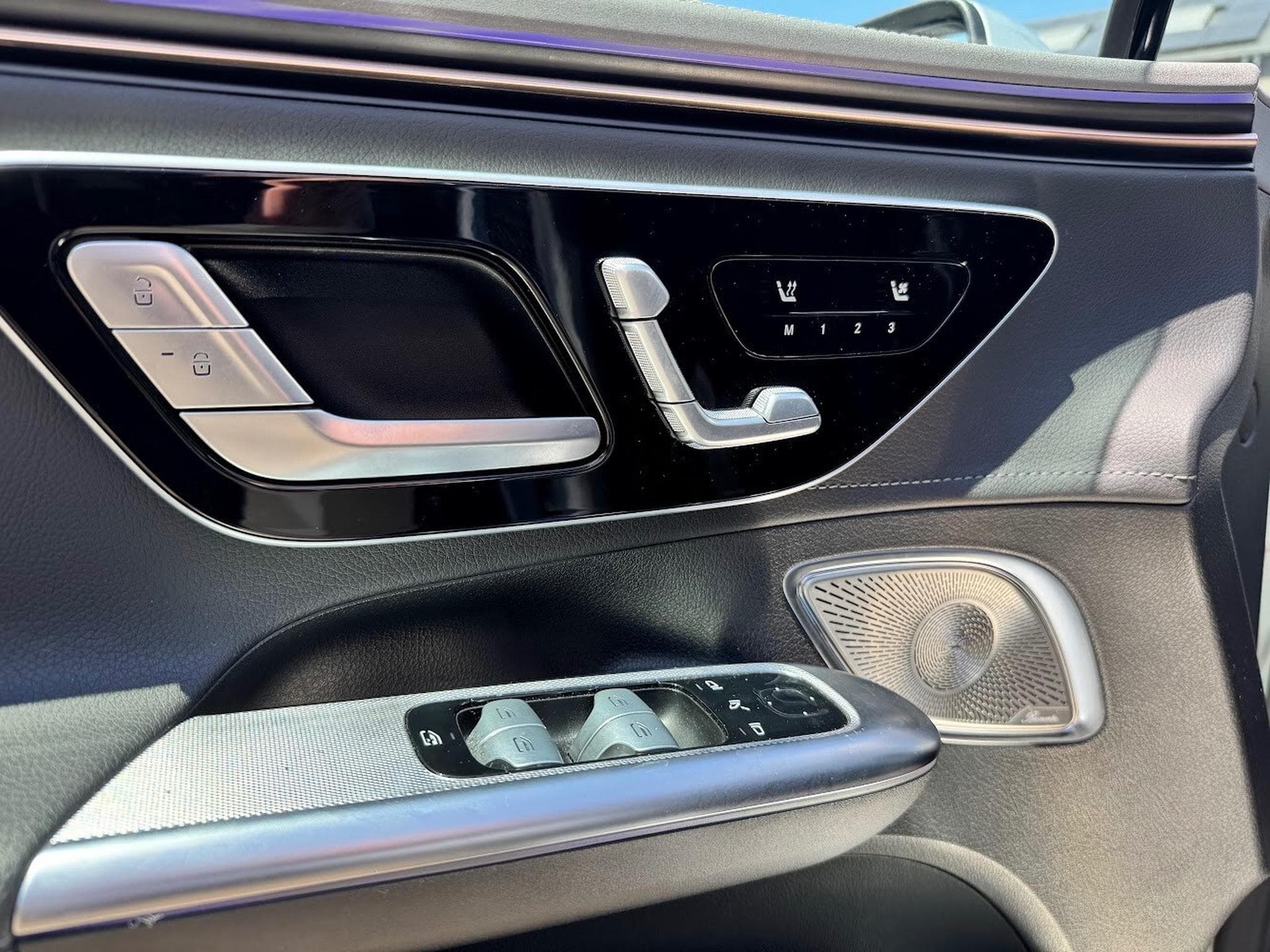 Mercedes EQE 350+ LUXURY LINE + 292 CV (2023) - Photo 4